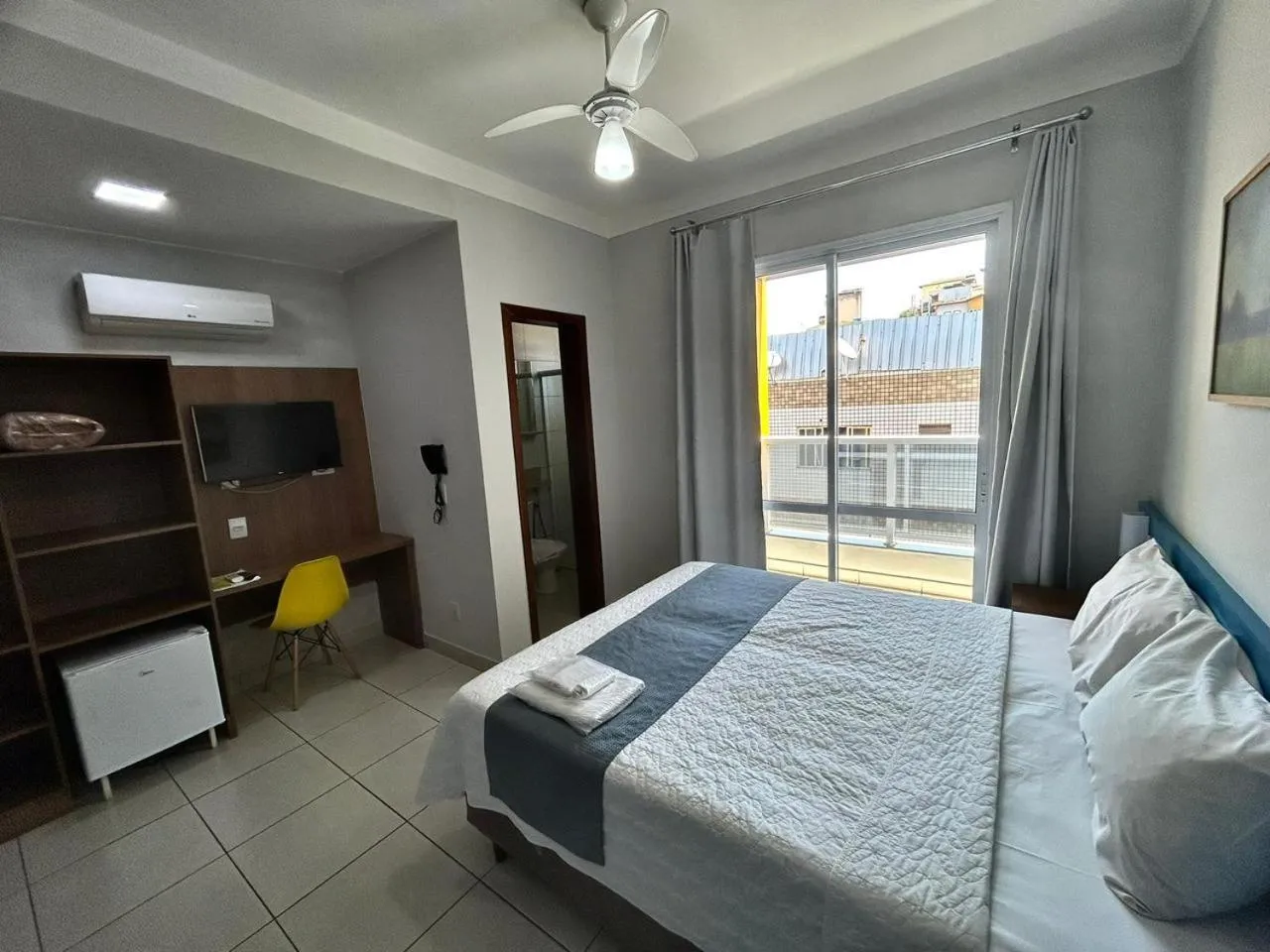 Bed in Vinds Economic Hotel