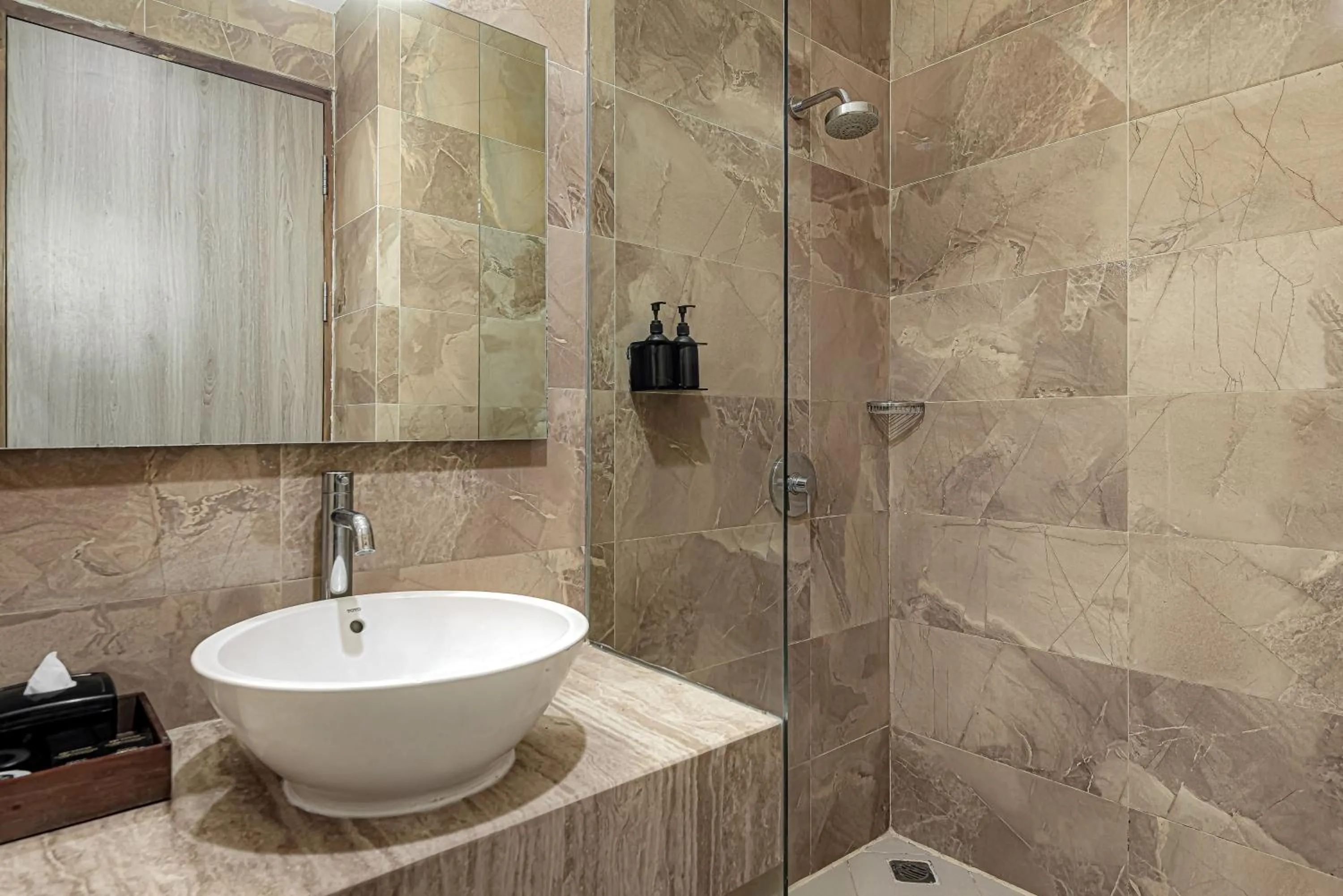 Goldvitel Hotel Surabaya