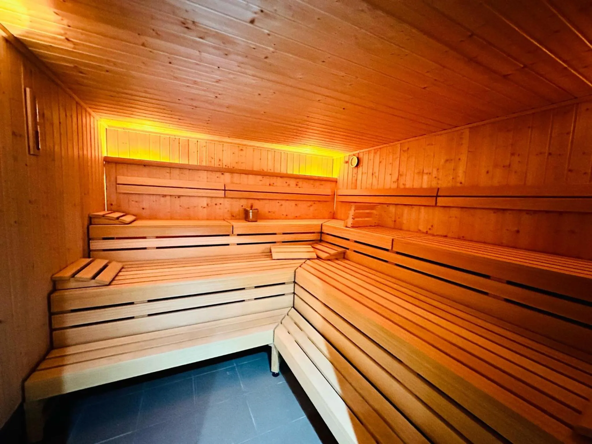 Sauna in Grichting Hotel & Serviced Apartments