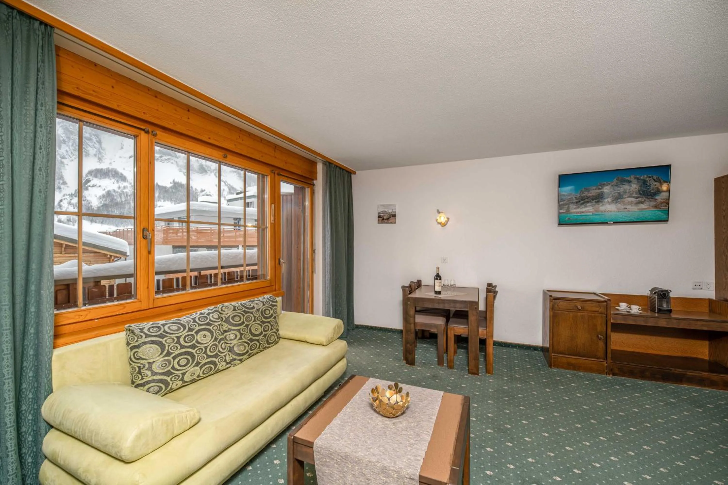 Living room in Grichting Hotel & Serviced Apartments