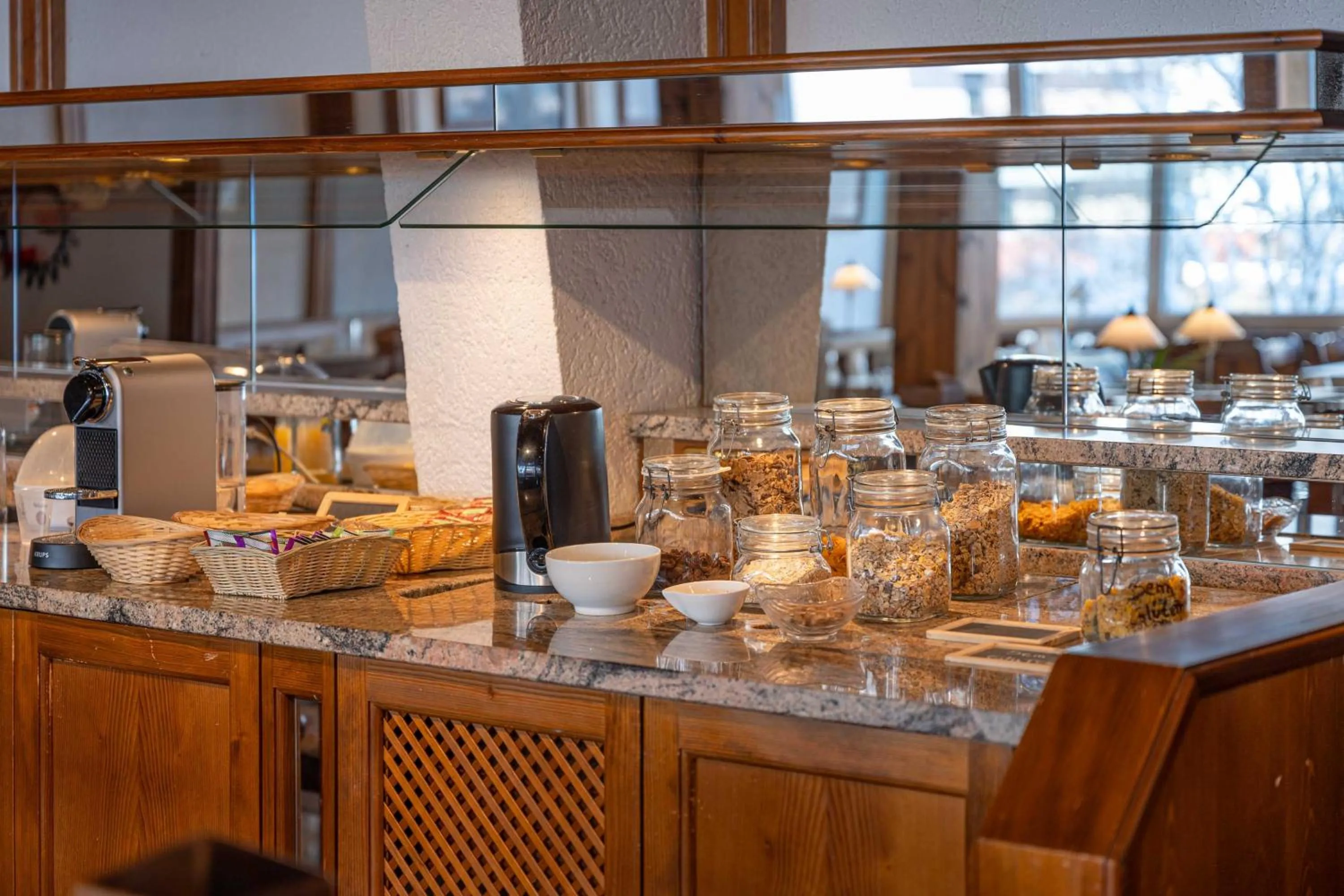 Breakfast in Grichting Hotel & Serviced Apartments