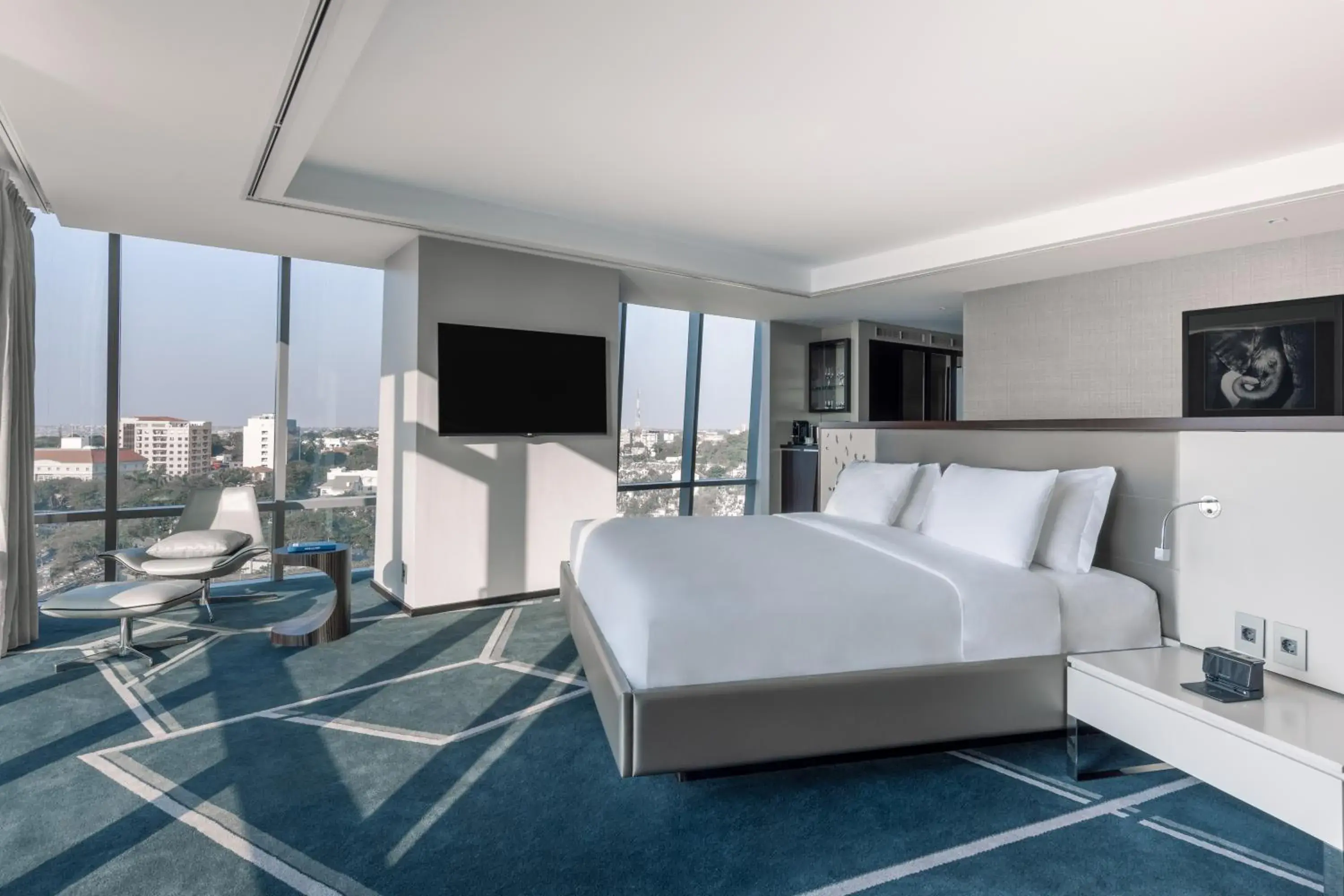 Premium King Room in InterContinental Luanda Miramar by IHG Premium King Room in InterContinental Luanda Miramar by IHG