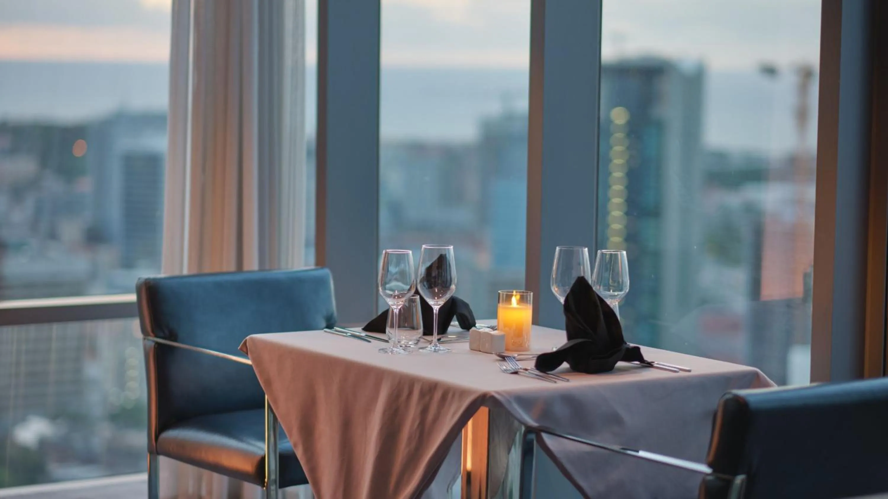 Restaurant/places to eat in InterContinental Luanda Miramar by IHG