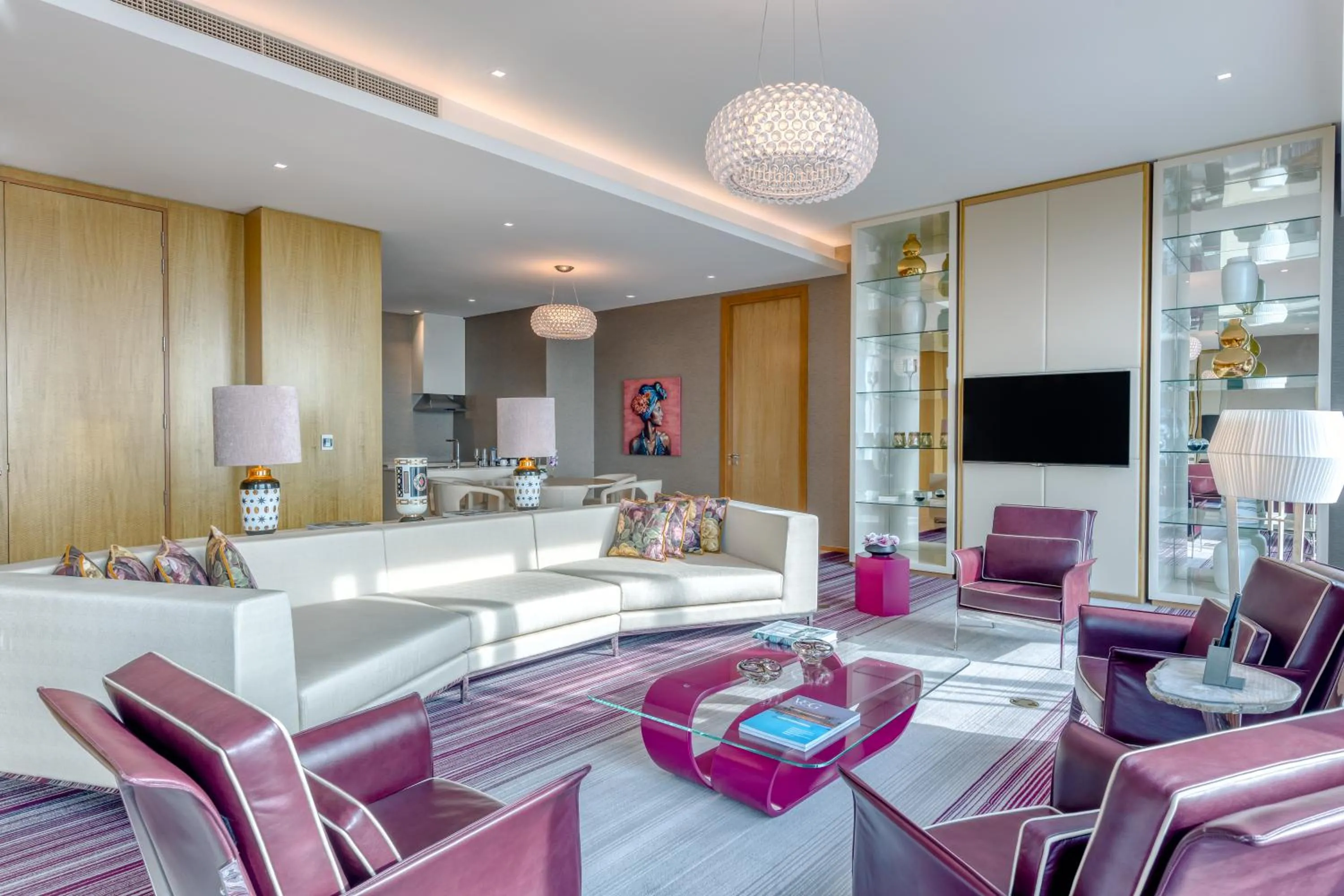 TV and multimedia in InterContinental Luanda Miramar by IHG