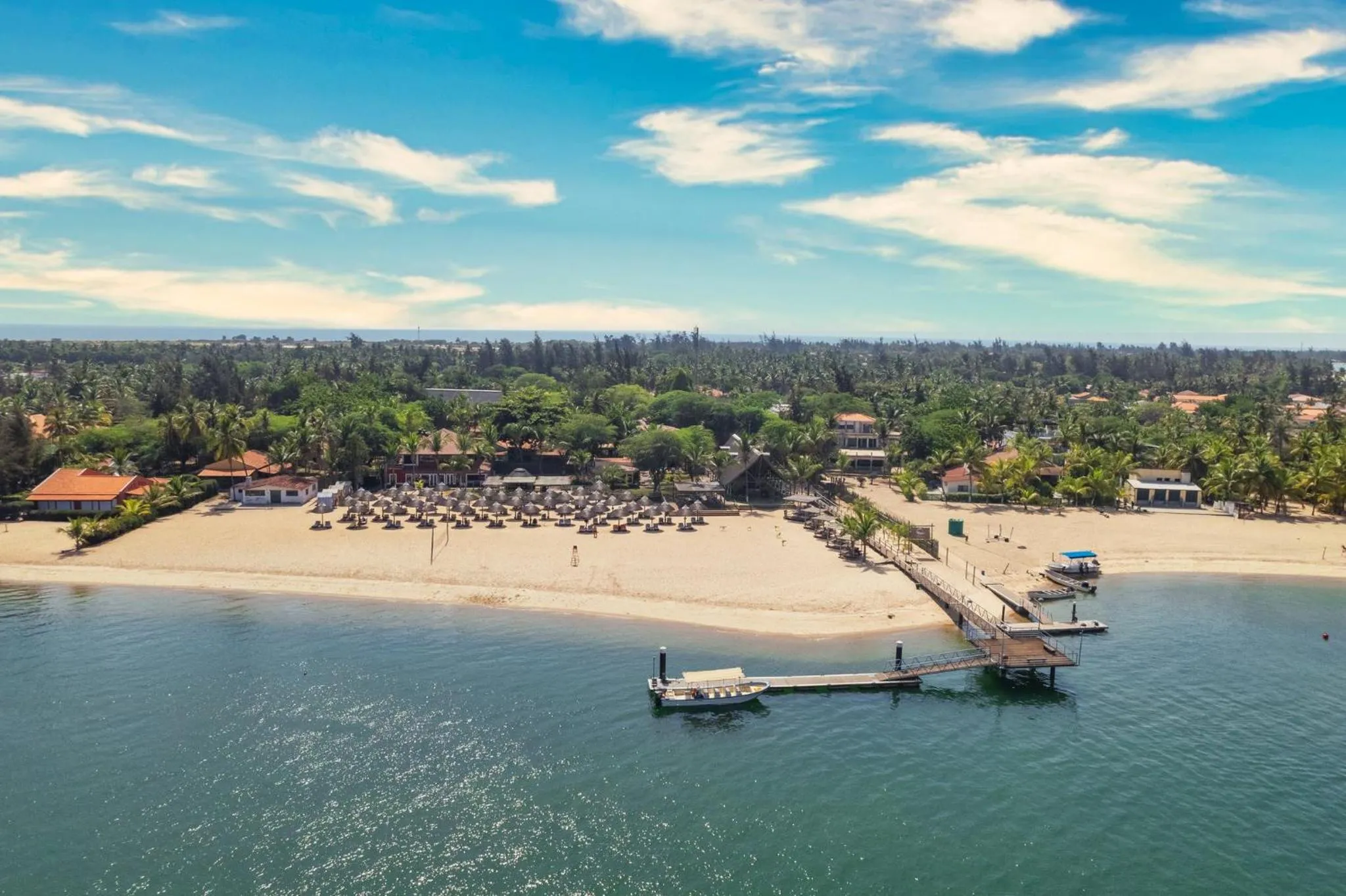 Area and facilities in InterContinental Luanda Miramar by IHG