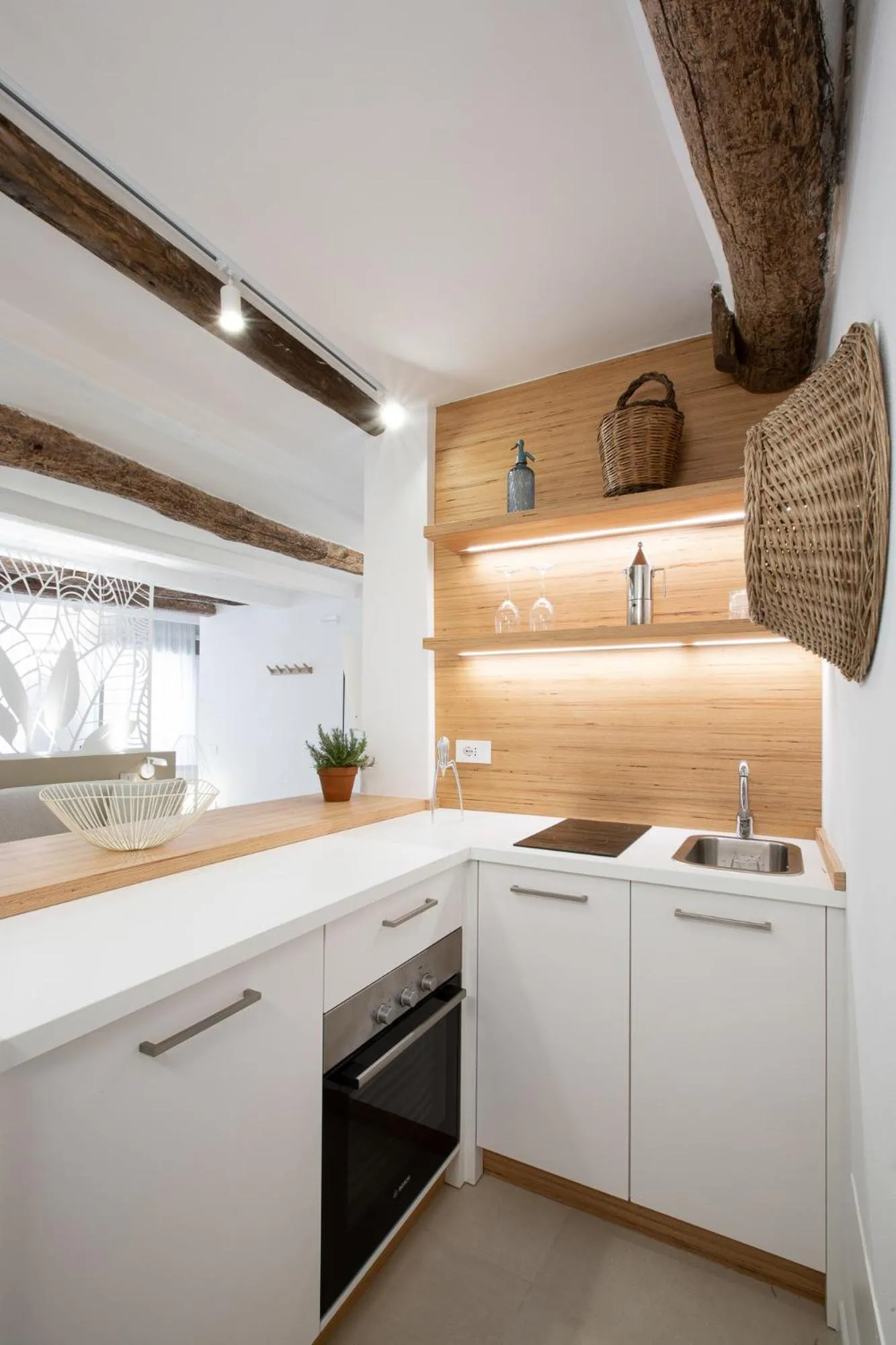 Life Class Apartment