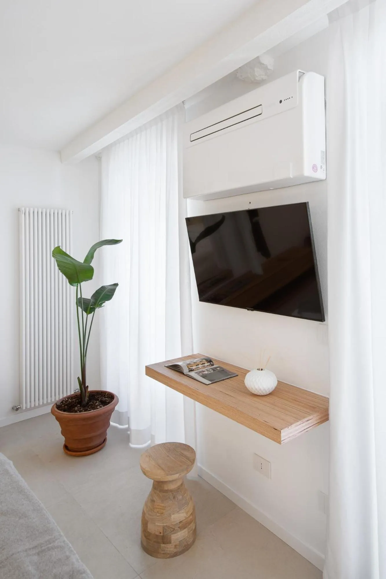 Life Class Apartment
