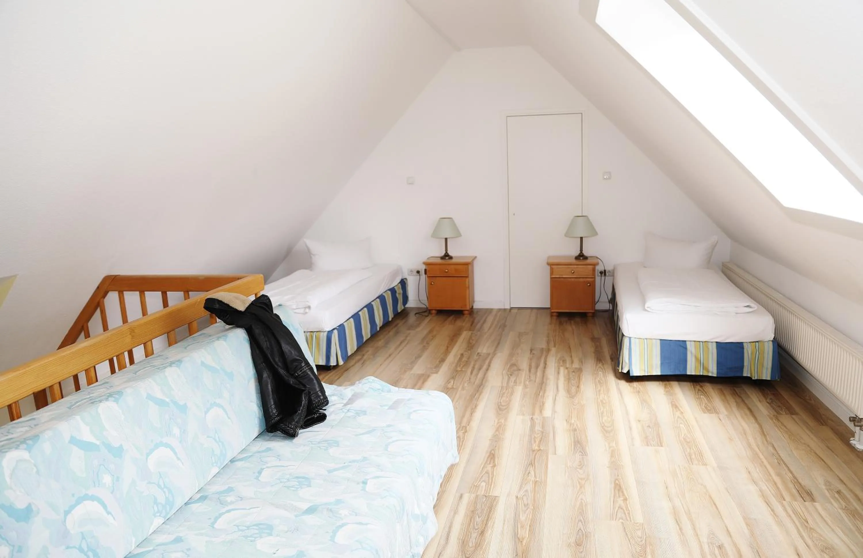 Photo of the whole room, Bed in eXo Hotel Franka Bamberg - by NeVo Hotels