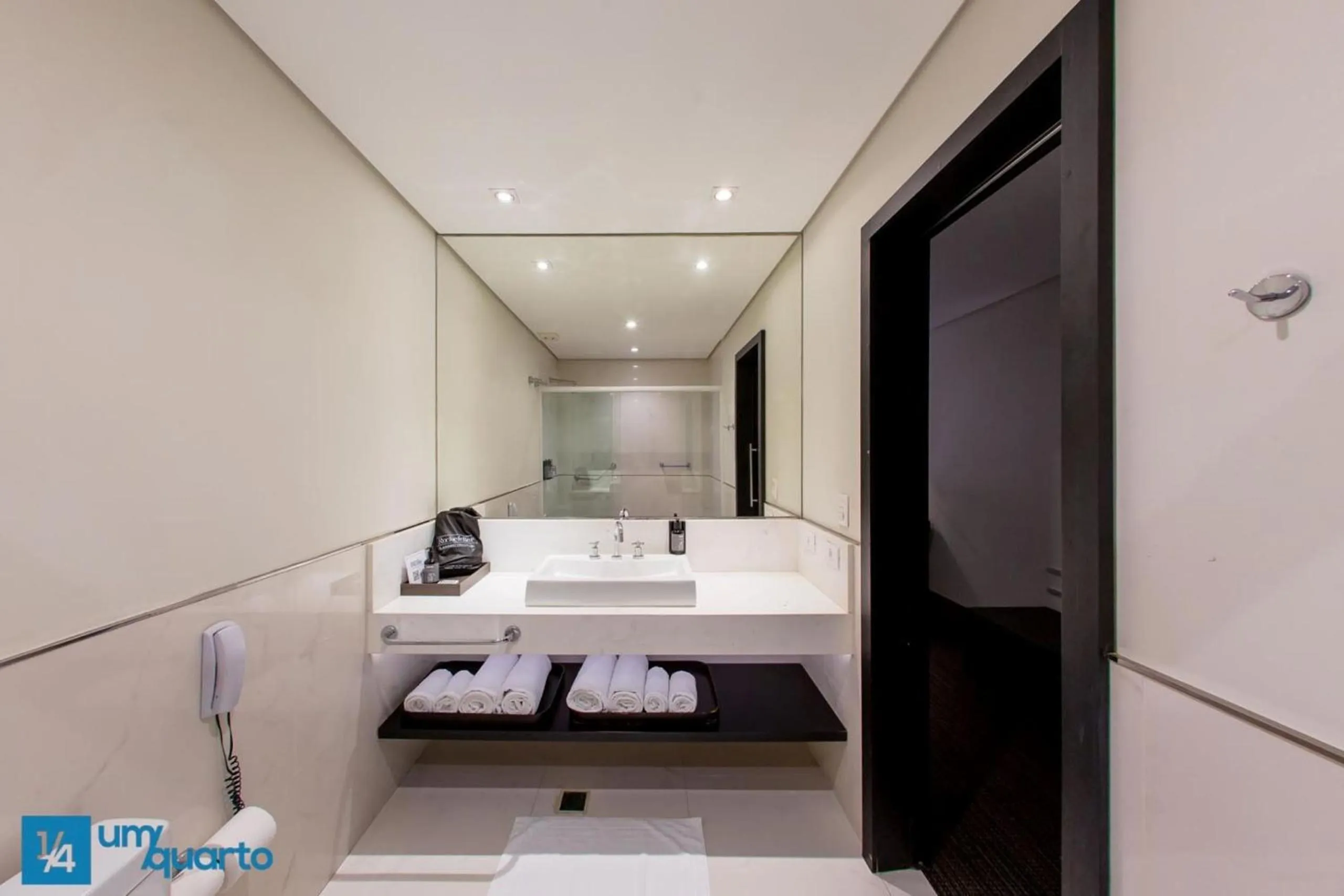 Toilet in Manhattan Floor