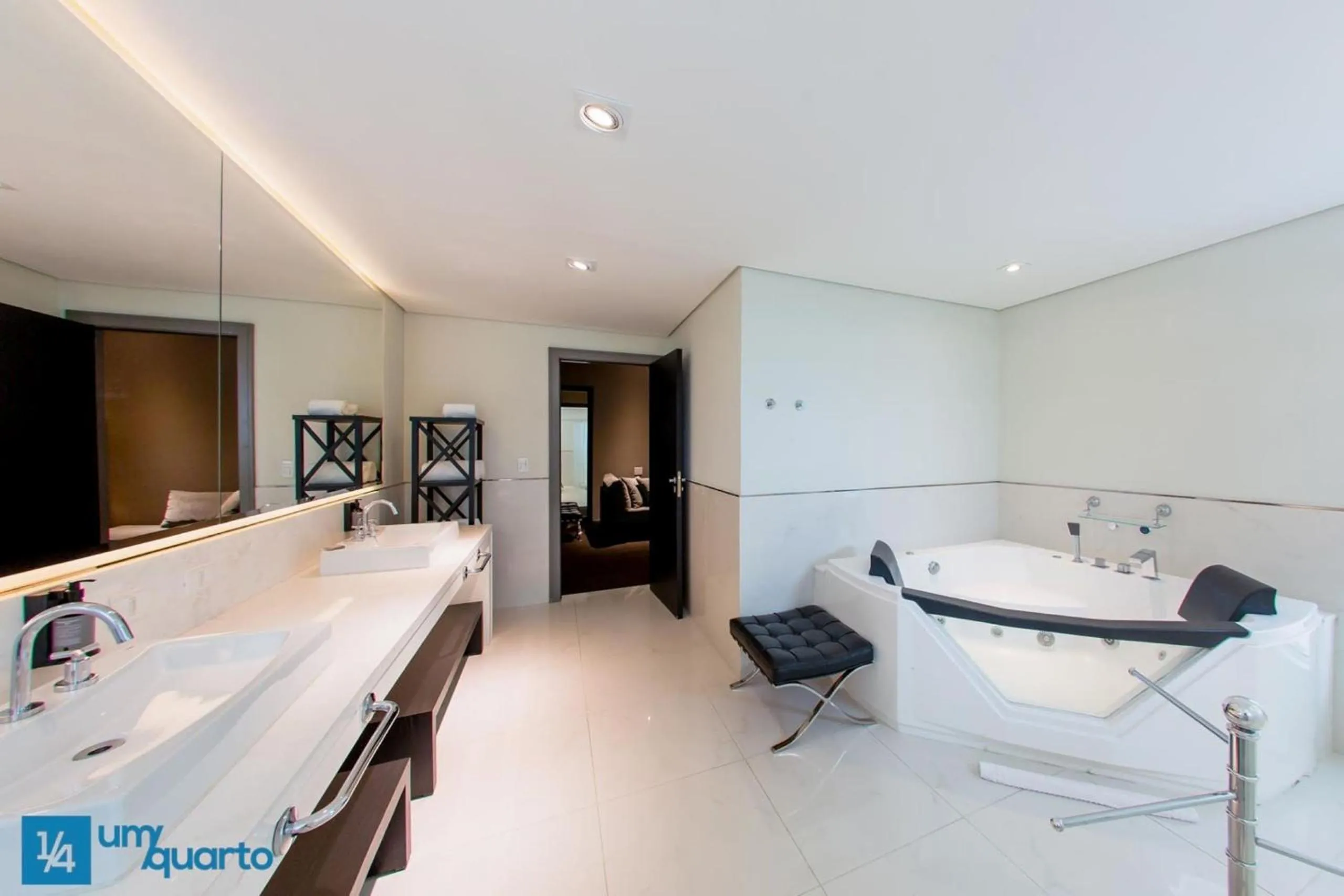 Toilet in Manhattan Floor