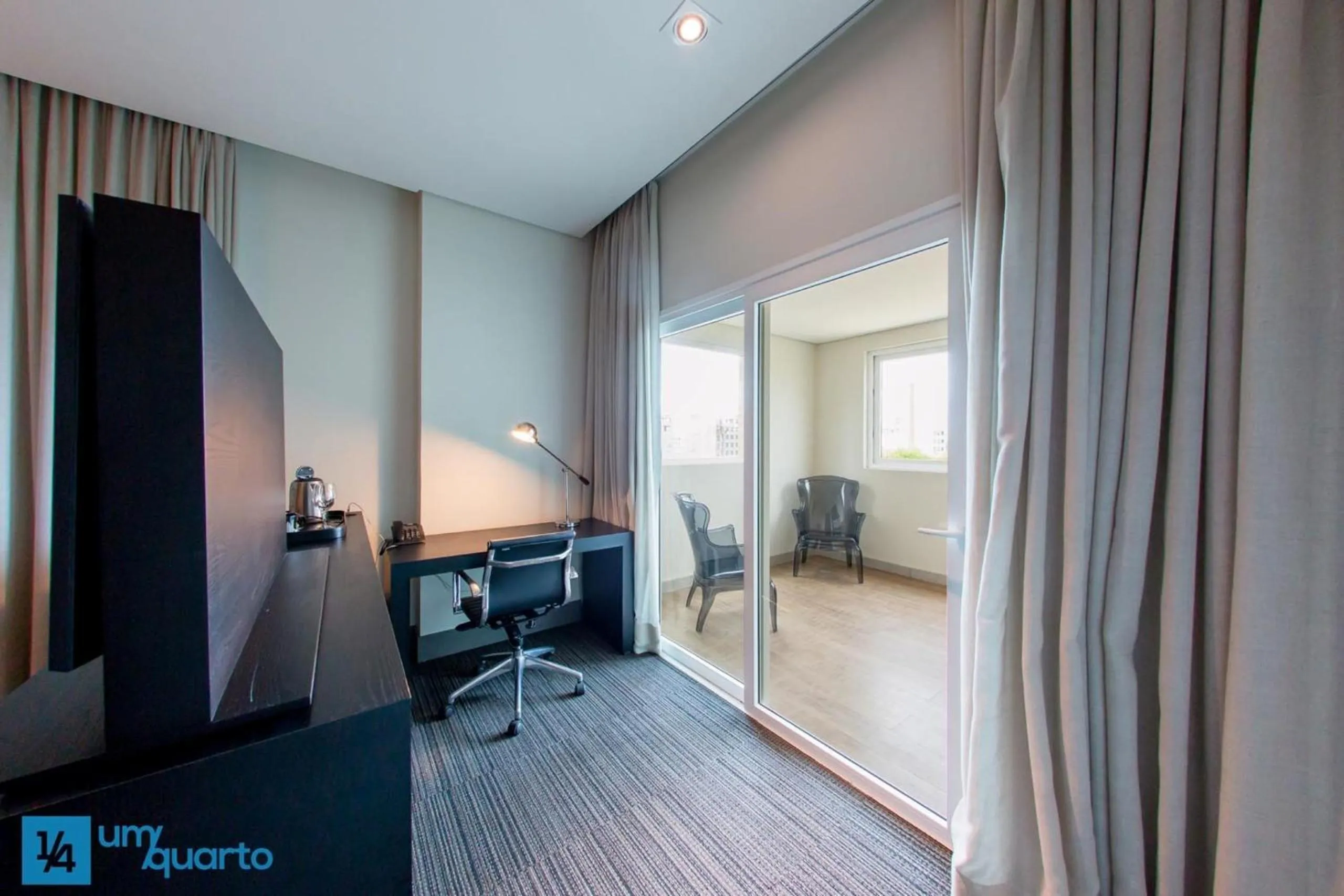 Bedroom in Manhattan Floor