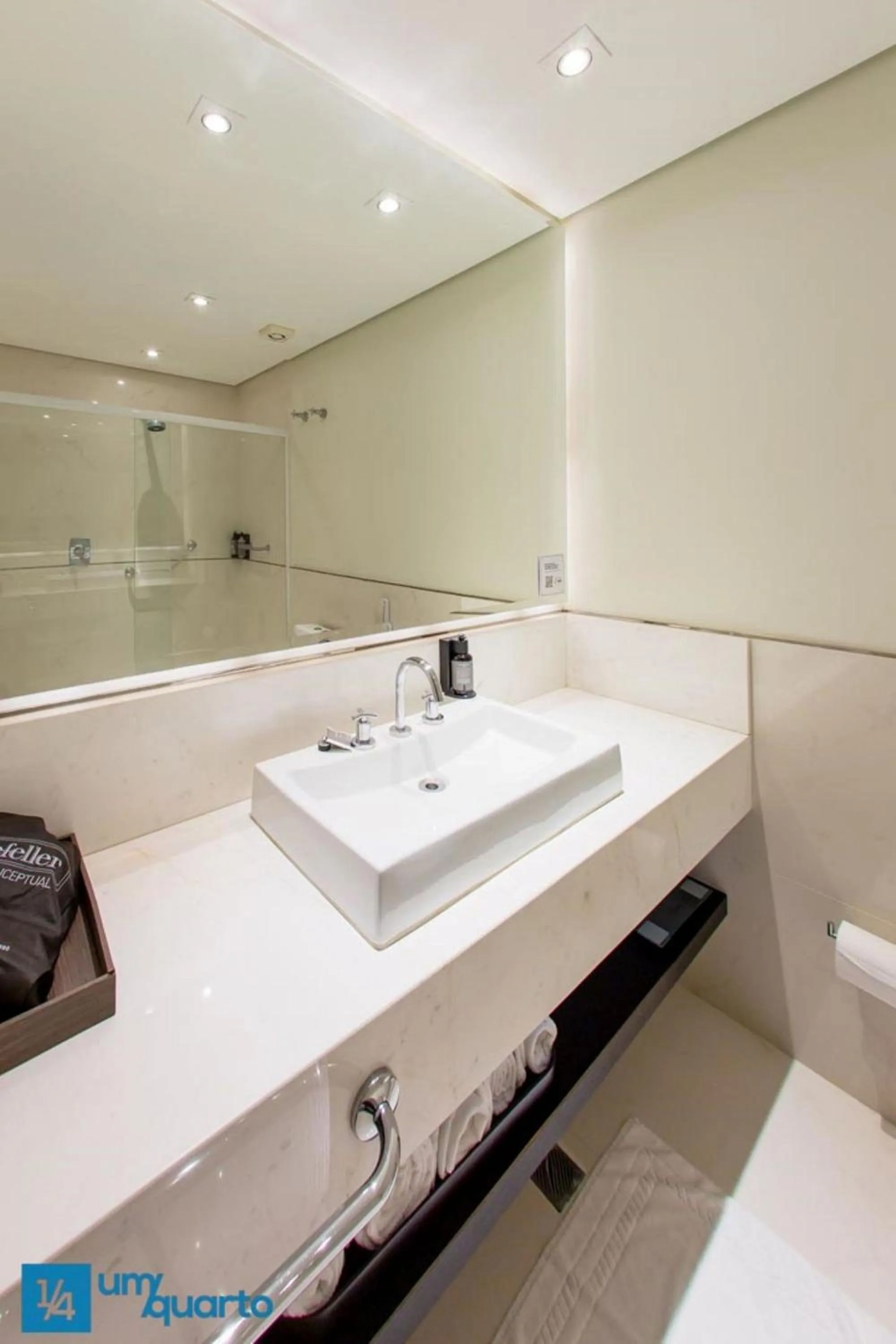 Toilet in Manhattan Floor