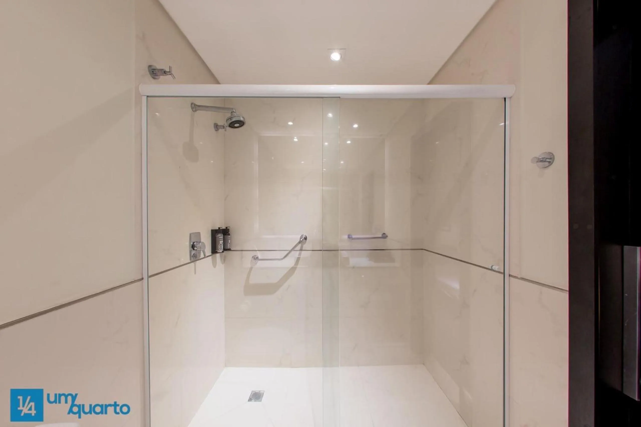 Toilet in Manhattan Floor