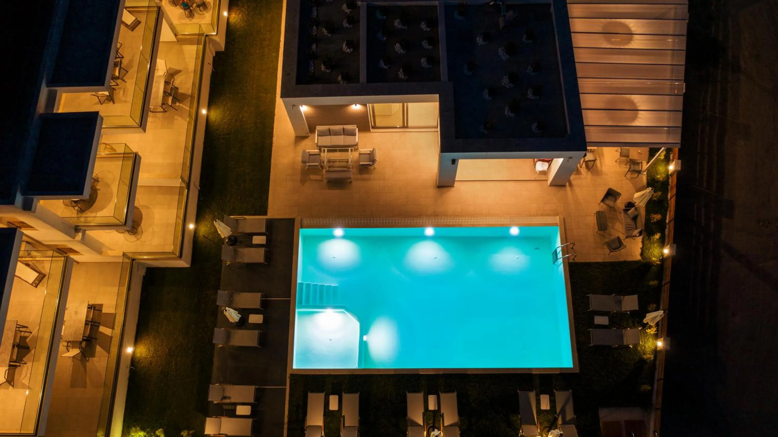 Swimming pool in Le Grand Rêve