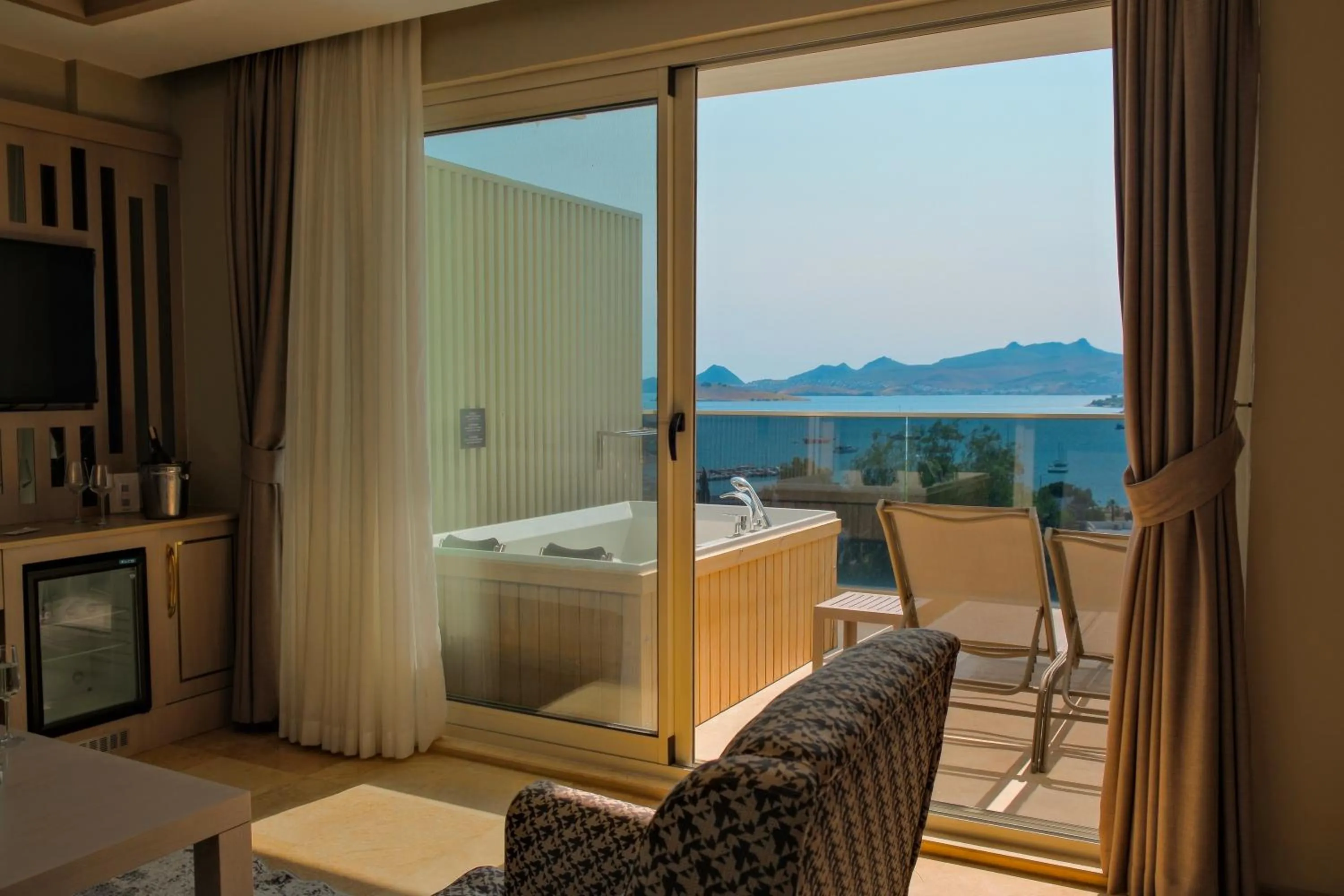 Bed in Roas Hotel Bodrum - City Center