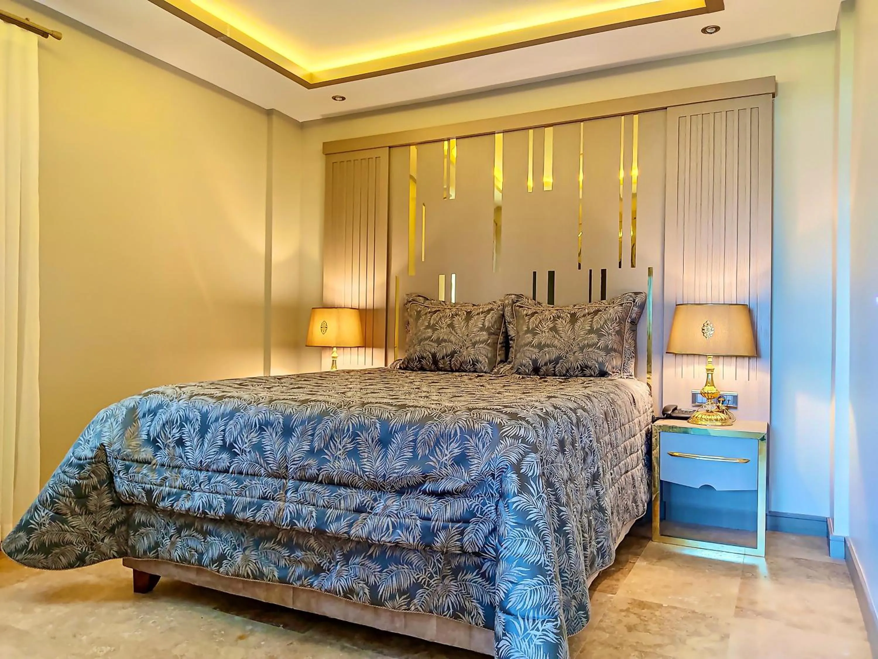 Bed in Roas Hotel Bodrum - City Center