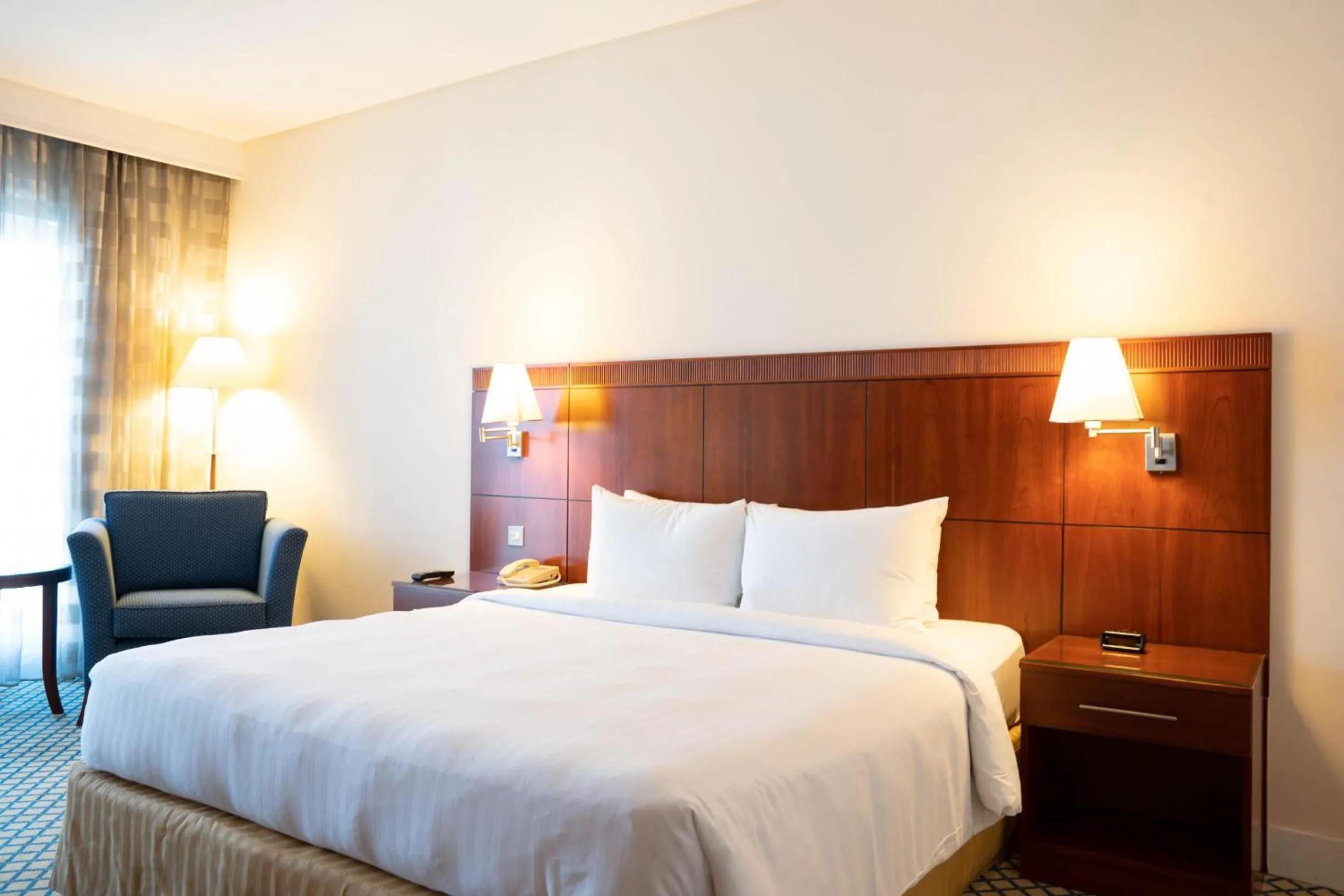 Executive Suite in Copthorne Lakeview Hotel Dubai, Green Community