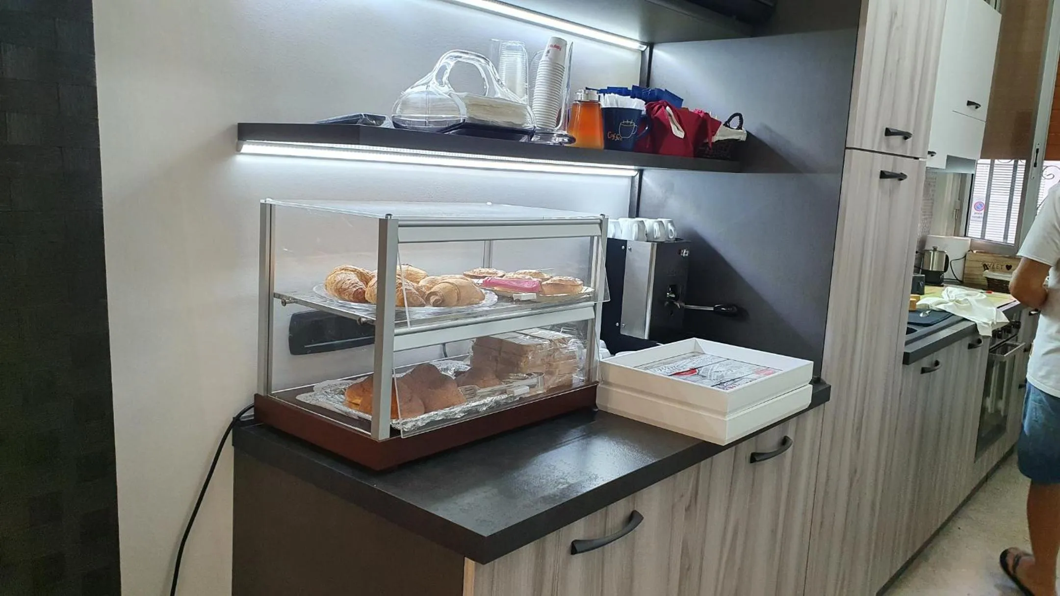 Coffee/tea facilities in Don Nino