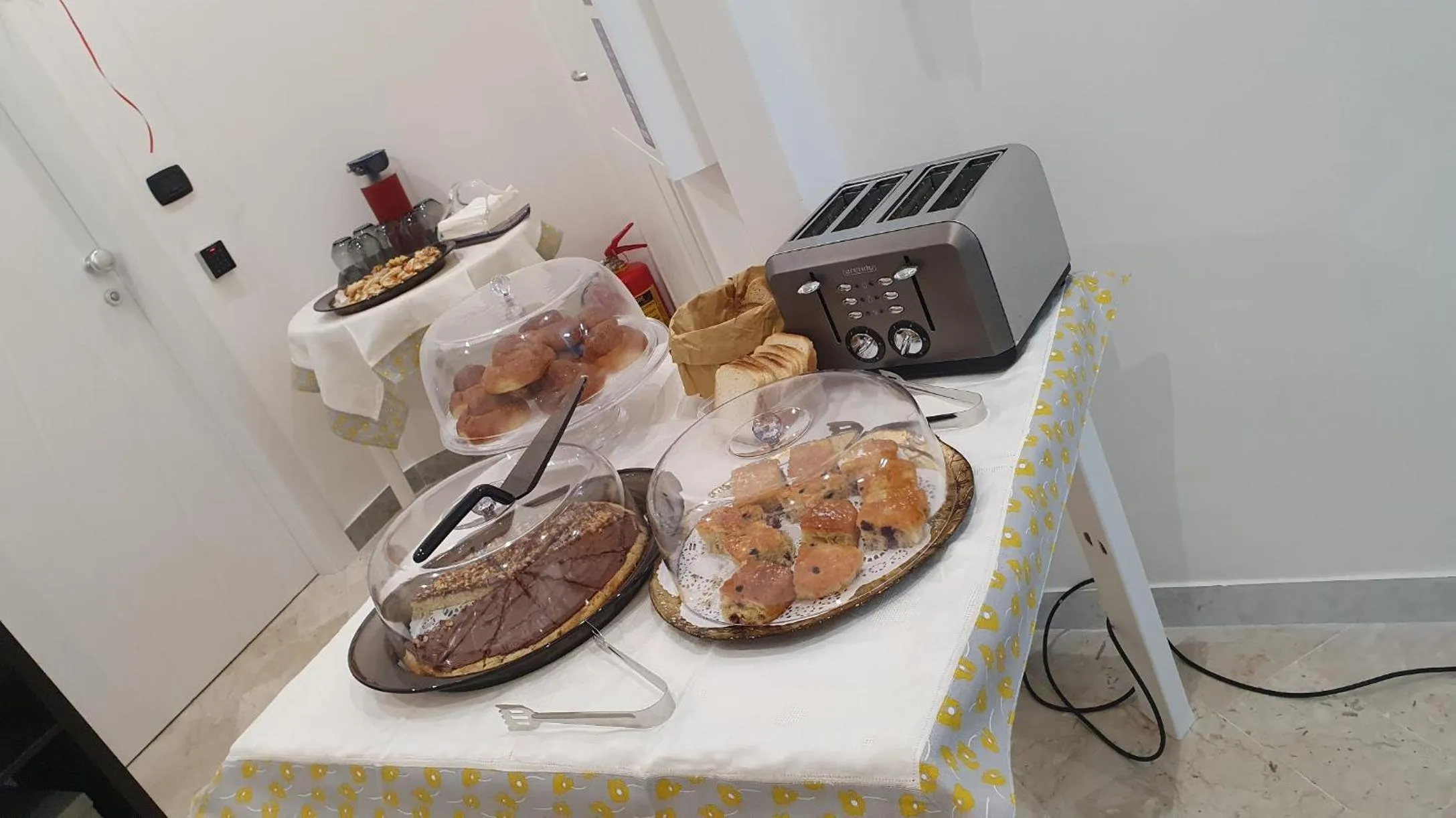 Buffet breakfast in Don Nino