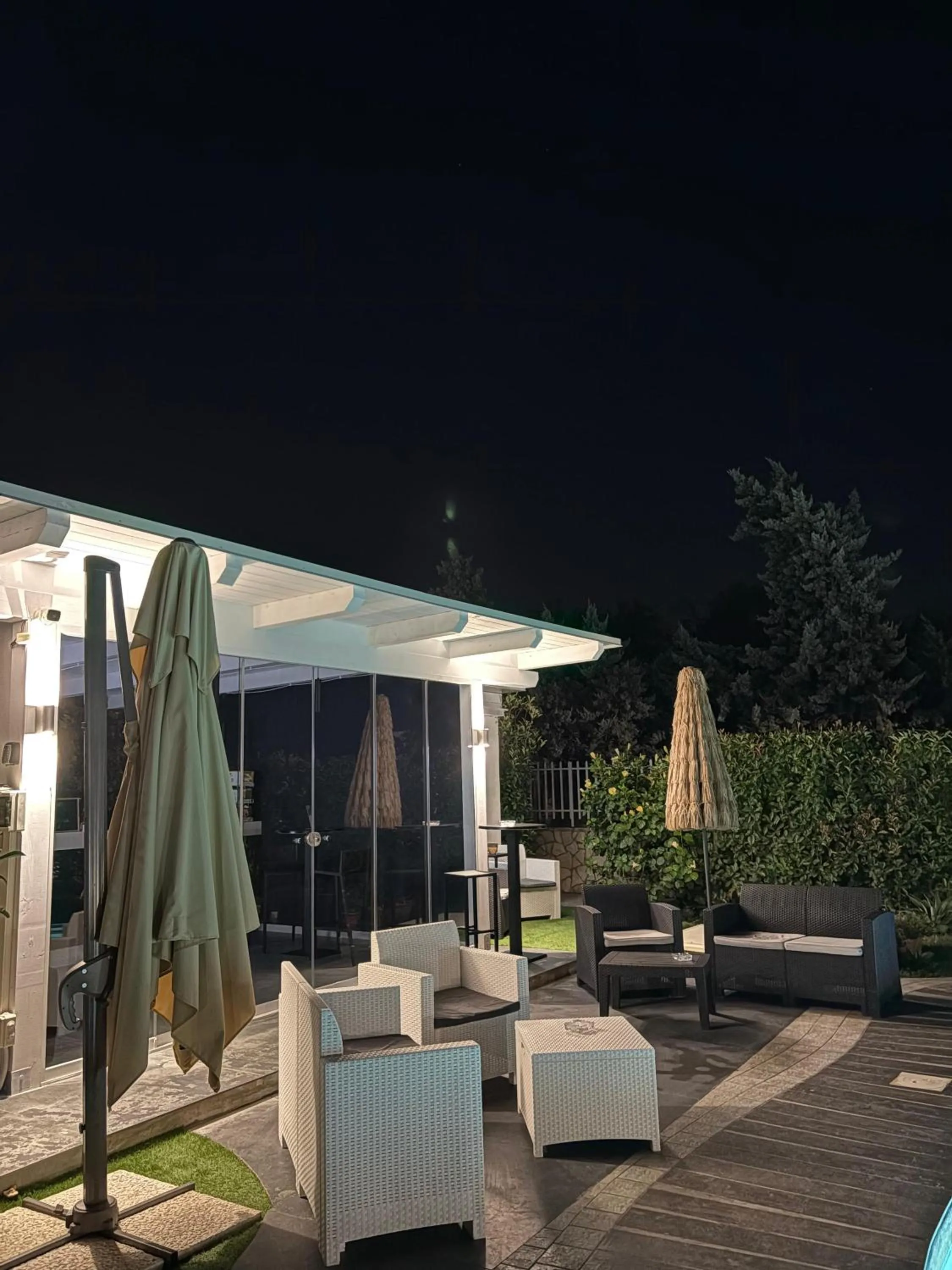 Patio in B&B Resort El Bisagrà