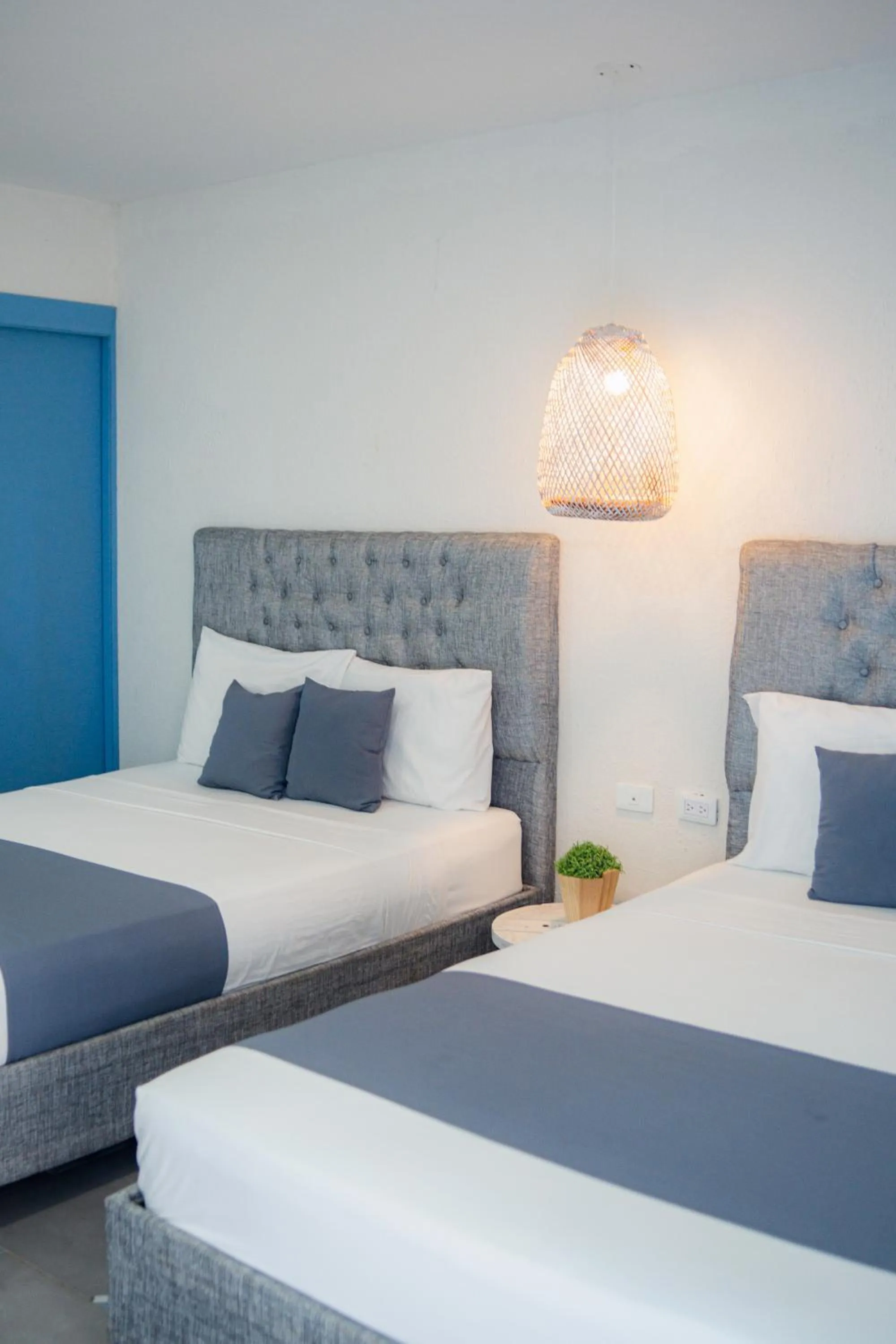 Bed in Hotel ADAZ Mediterráneo