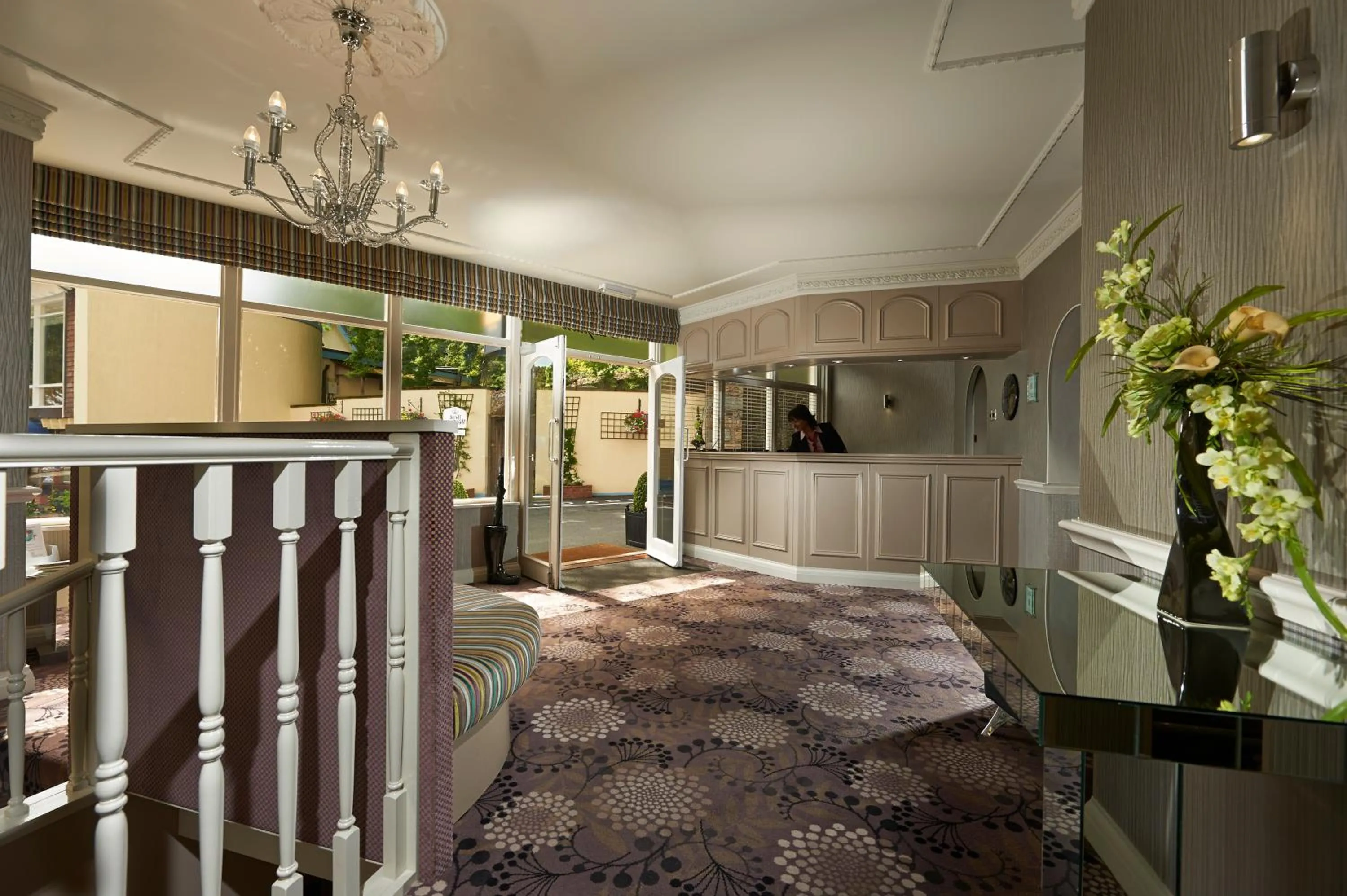 Lobby or reception in Best Western Hotel de Havelet