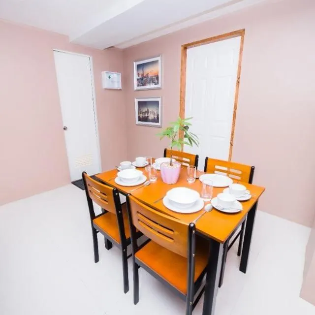 Kitchen or kitchenette in JSB Suites