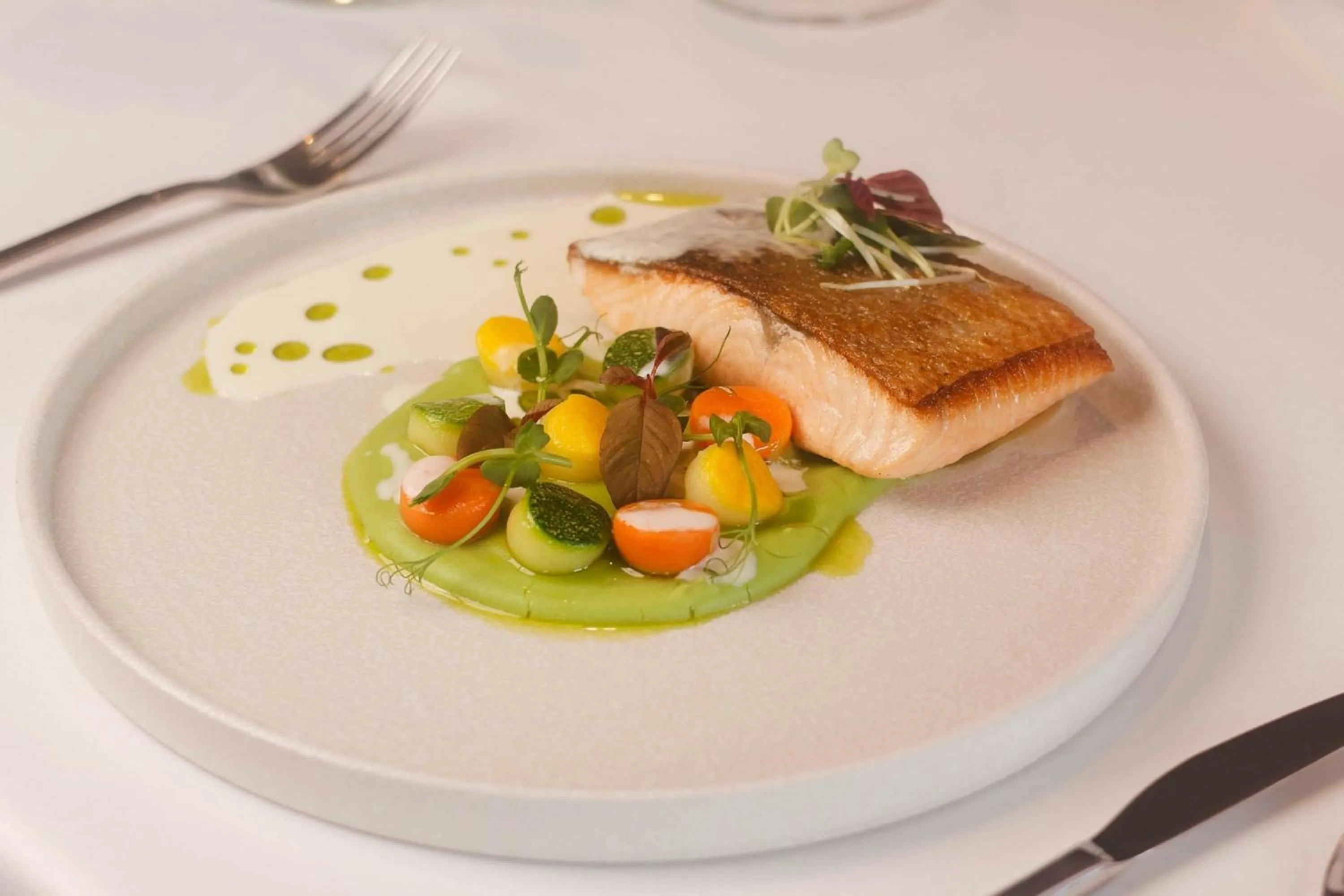 Restaurant/places to eat in Fairfield by Marriott South Binh Duong