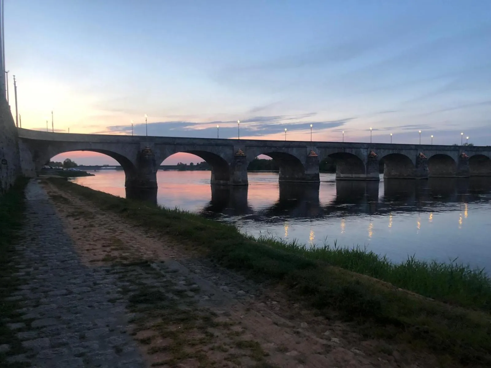 Text overlay in BULLES DE LOIRE
