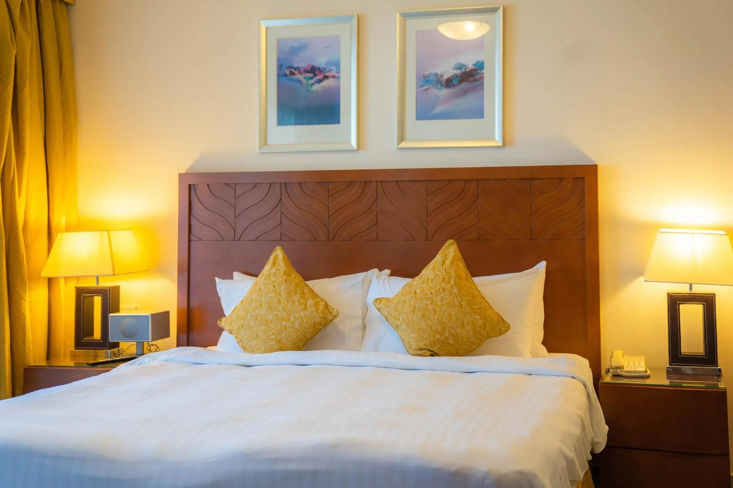 Bedroom in Copthorne Lakeview Executive Apartments Dubai, Green Community