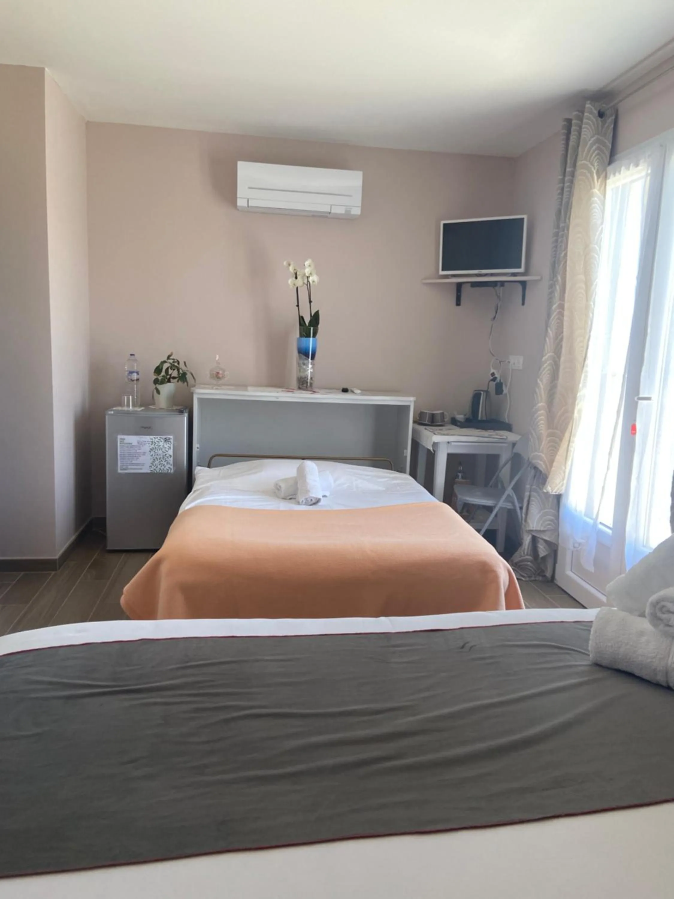 Bedroom, Bed in Esprit Etape