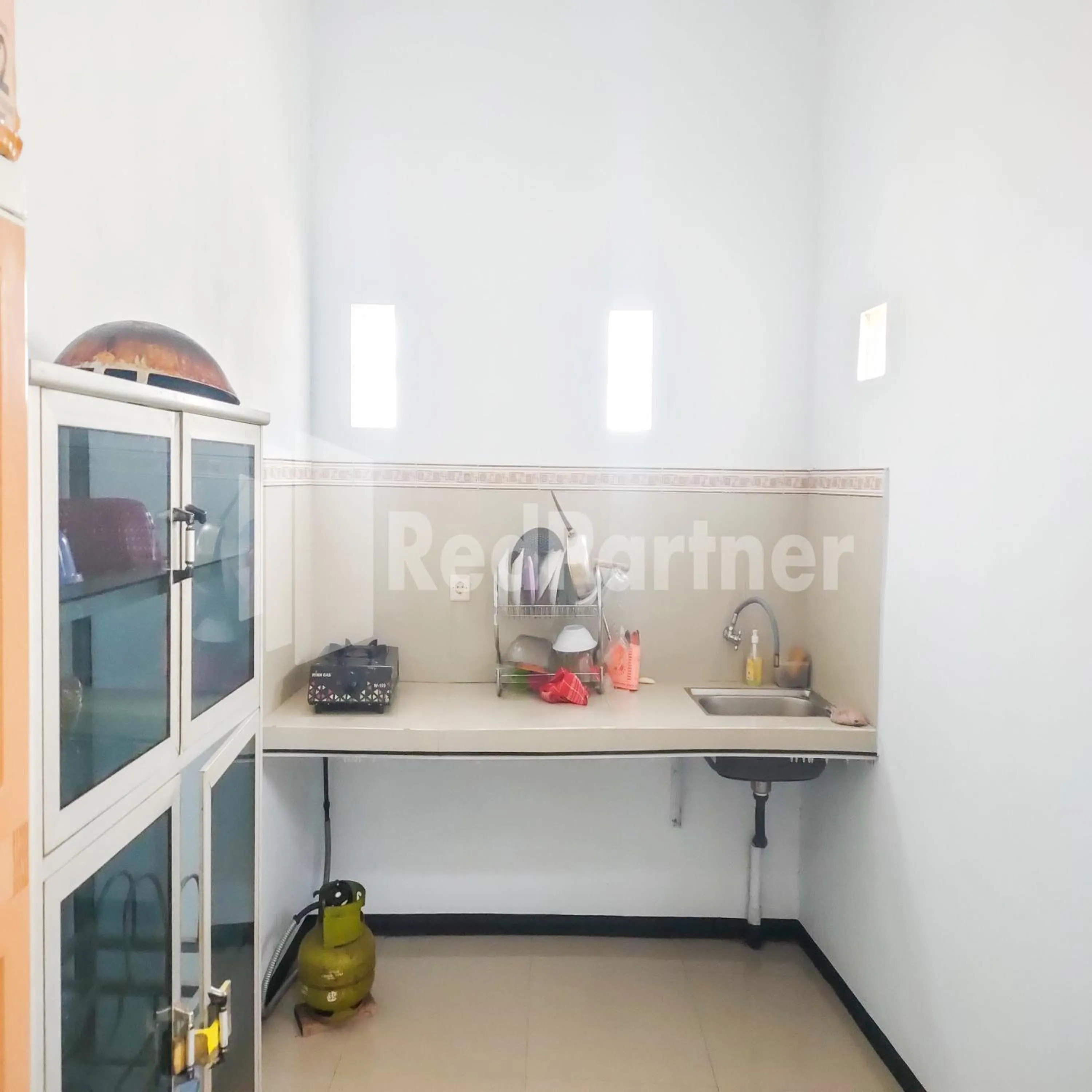 kitchen in Villa Dua Dua RedPartner