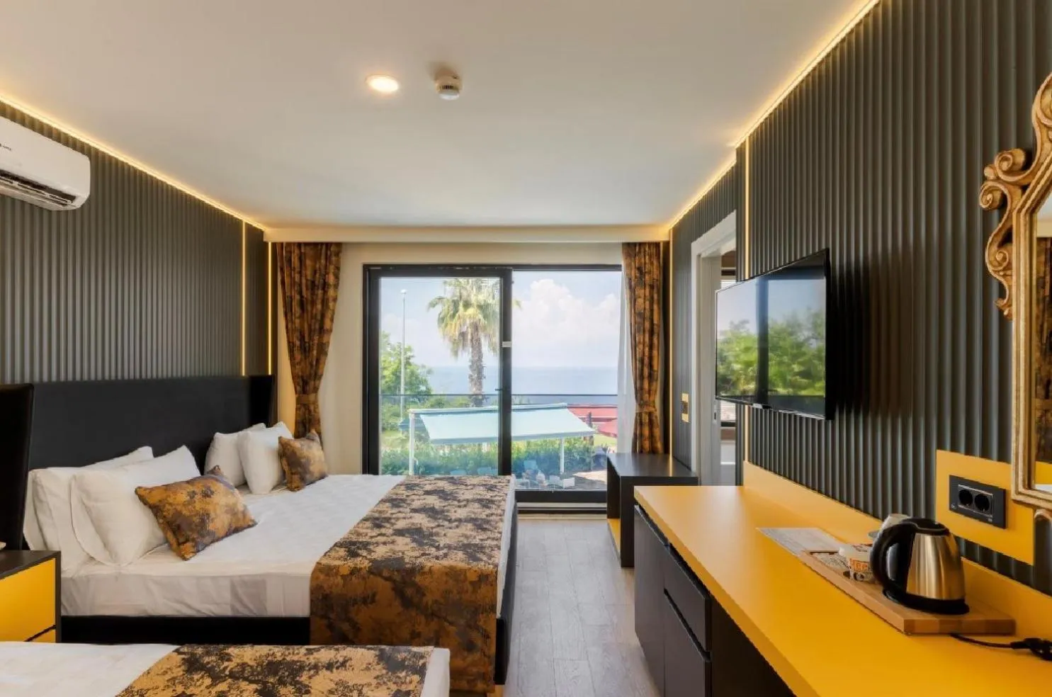 Bed in Tema 242 Hotel