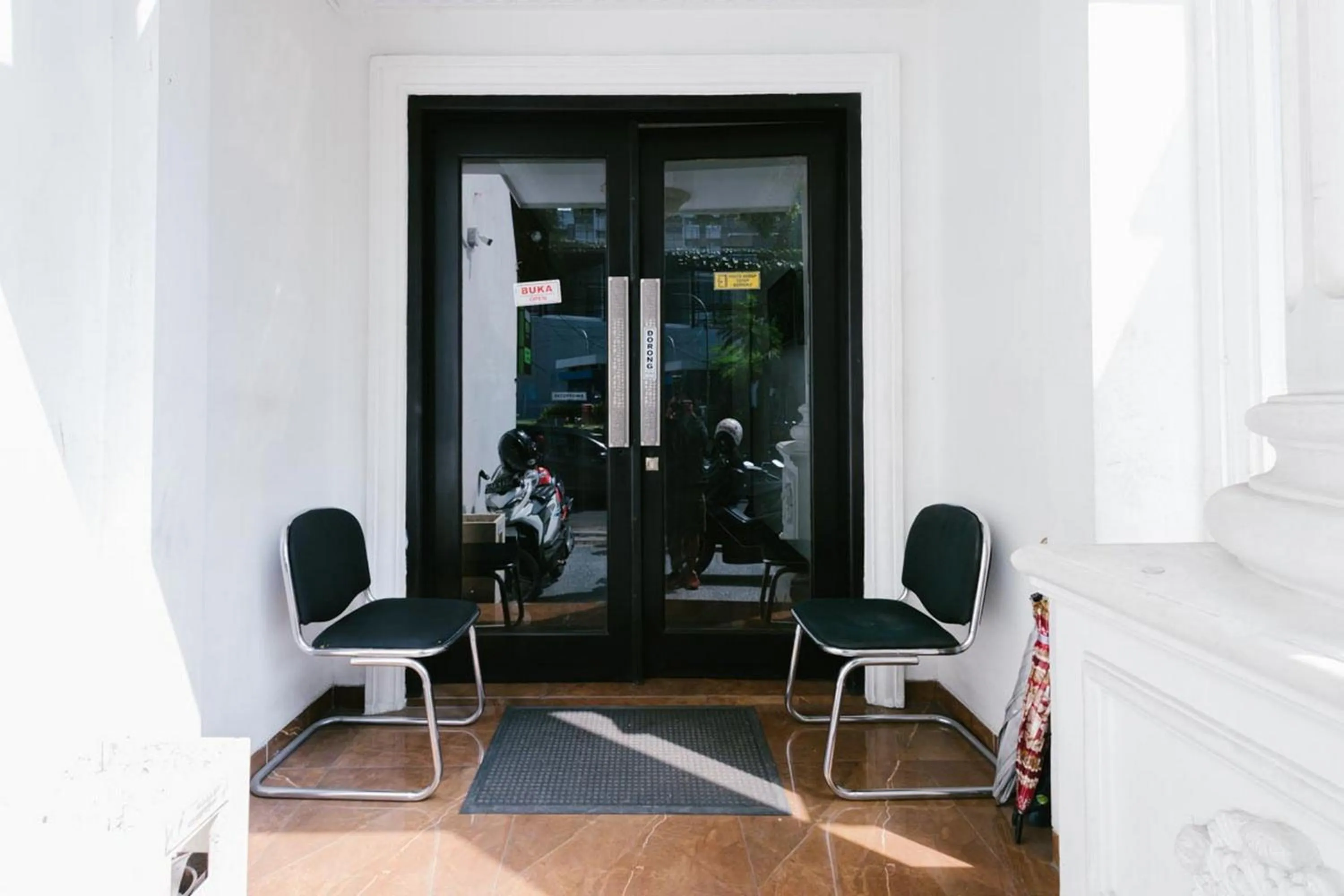 Facade/entrance in Urbanview Hotel Sultan Palace Malang by RedDoorz