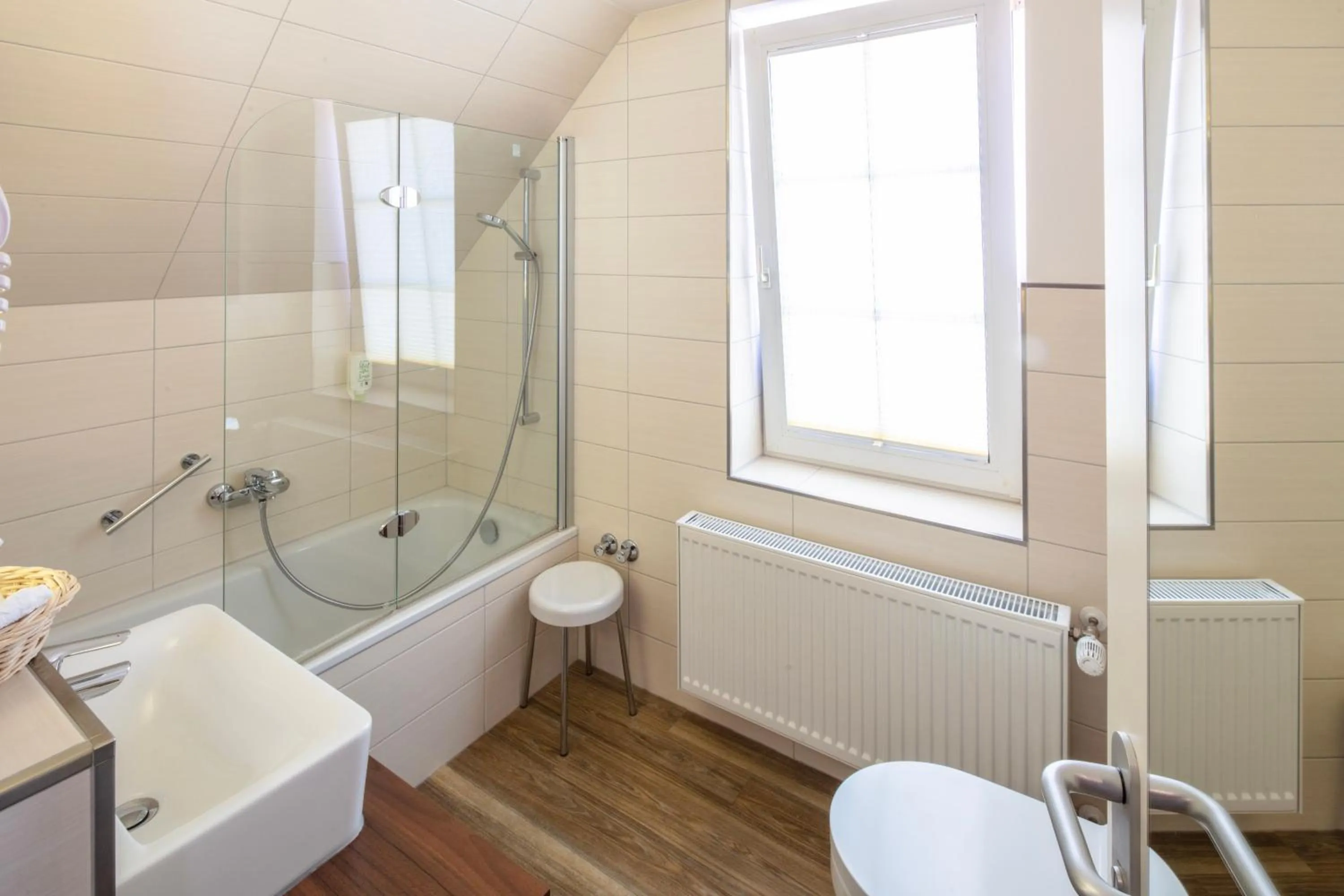 Bathroom in Hotel Braunschweiger Hof