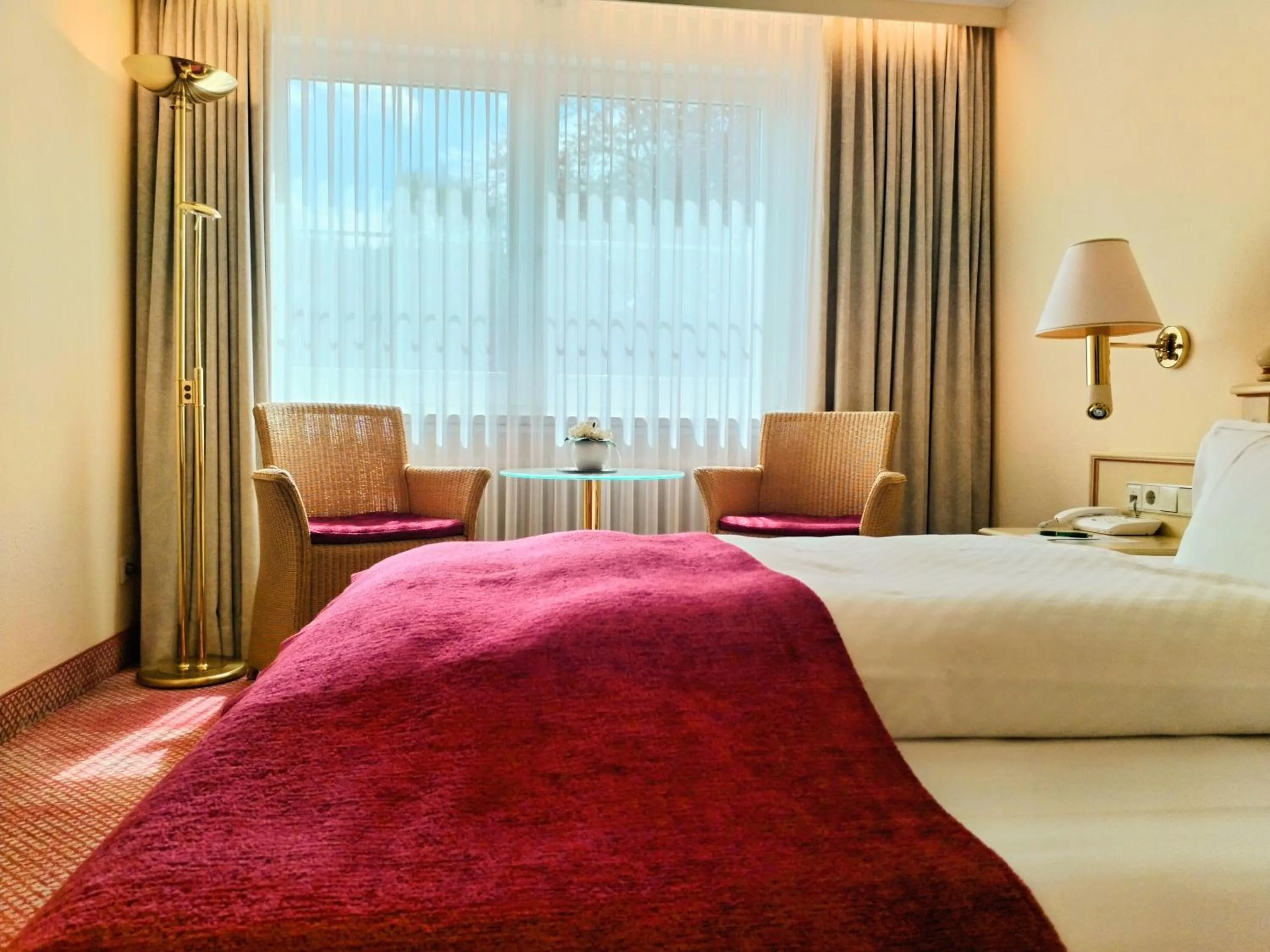 Photo of the whole room, Bed in Hotel Braunschweiger Hof