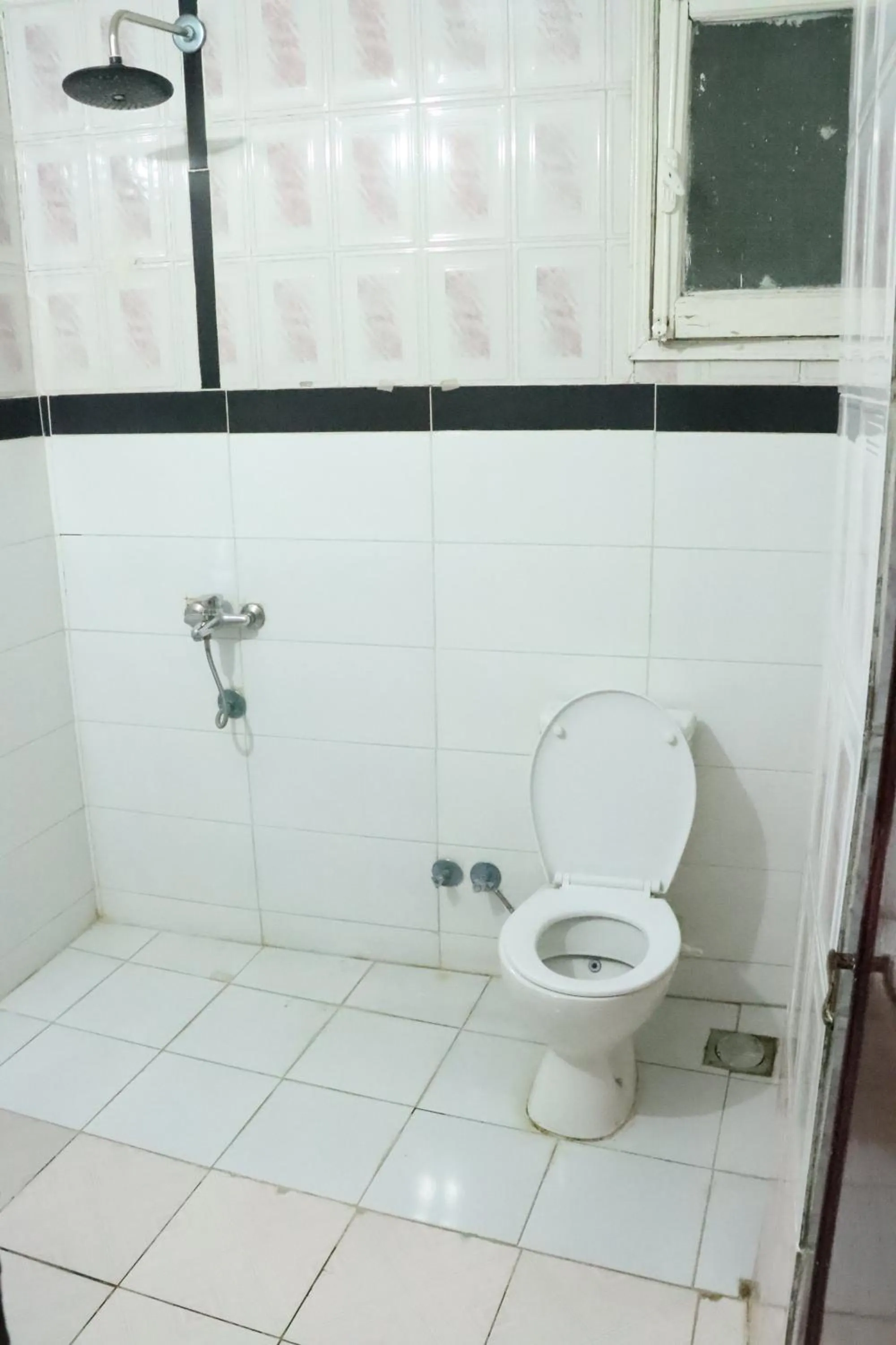 Shower in SWEET HOSTEL LUXOR