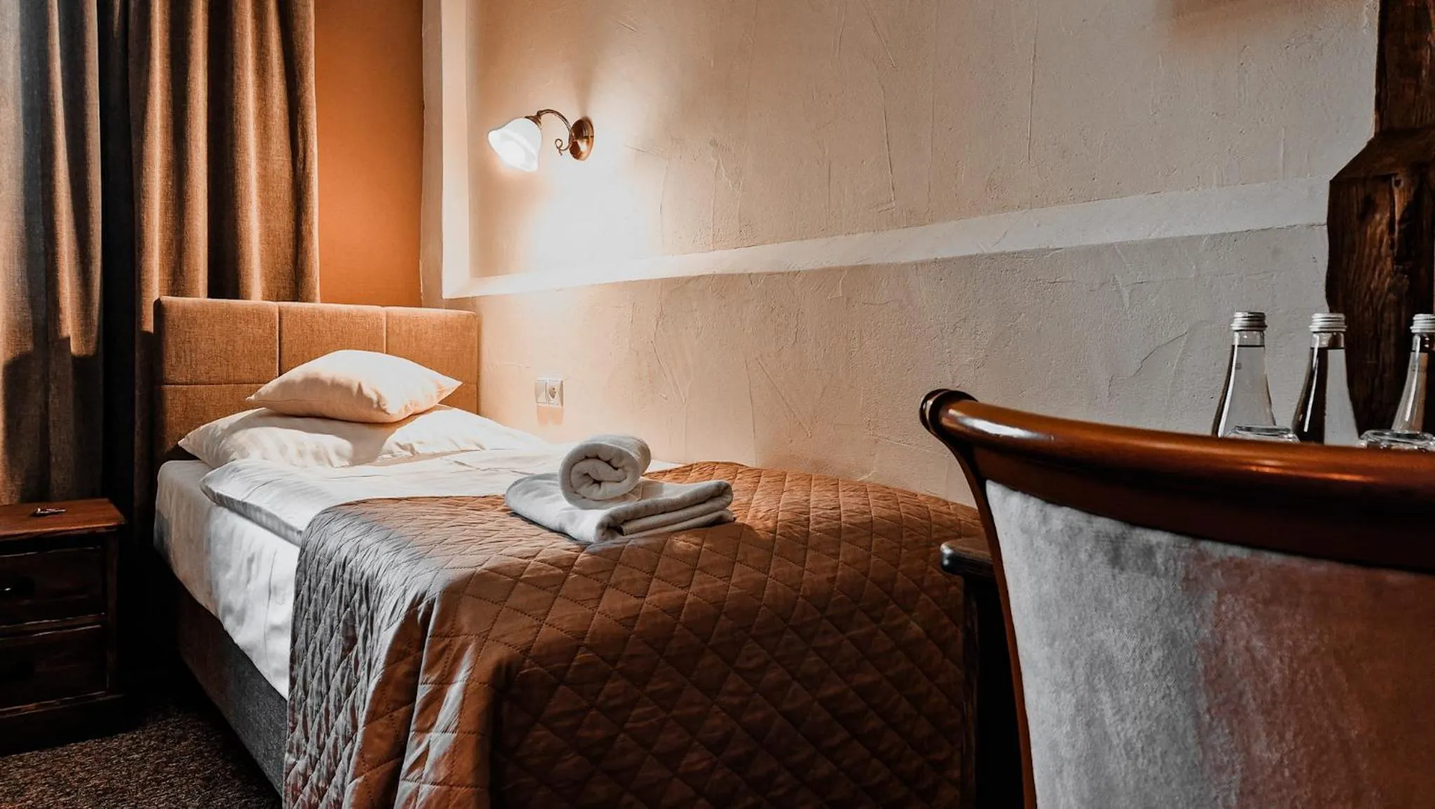 Bed in Hotel Zamkowy Młyn