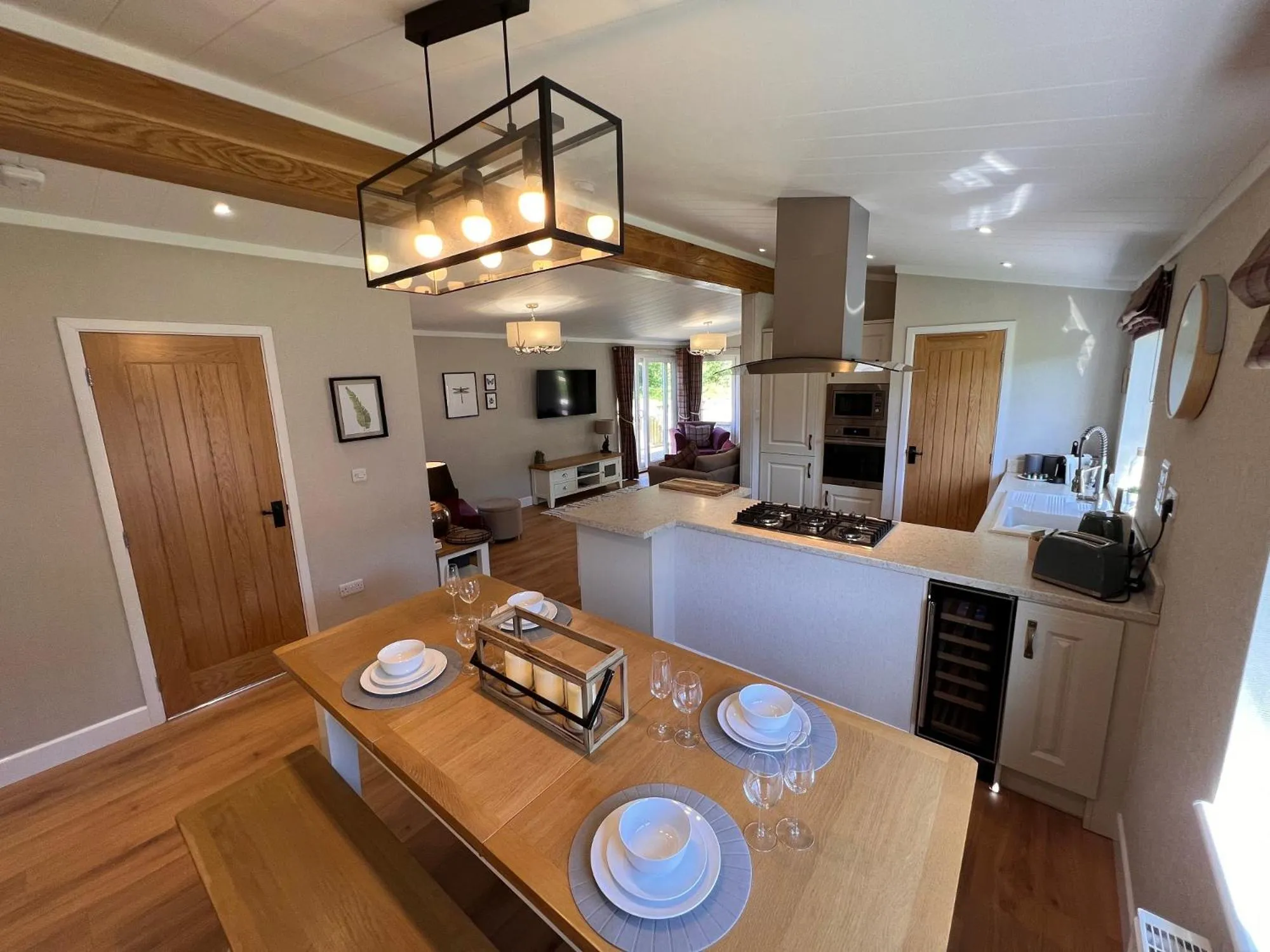 Dining area in Hollicarrs - Dragonfly Lodge