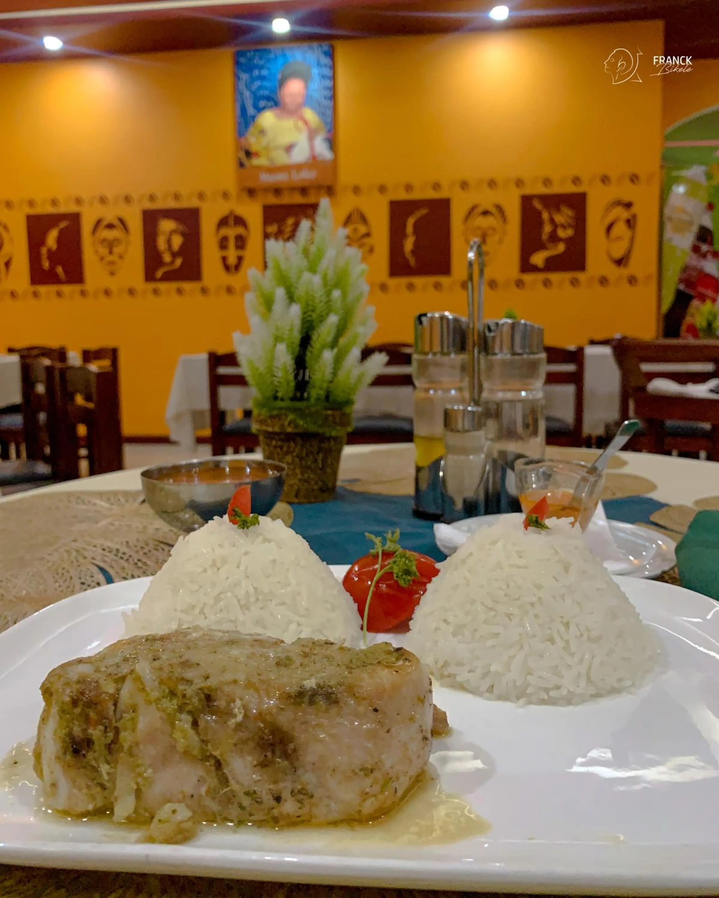 Restaurant/places to eat in La Vallée de Bana