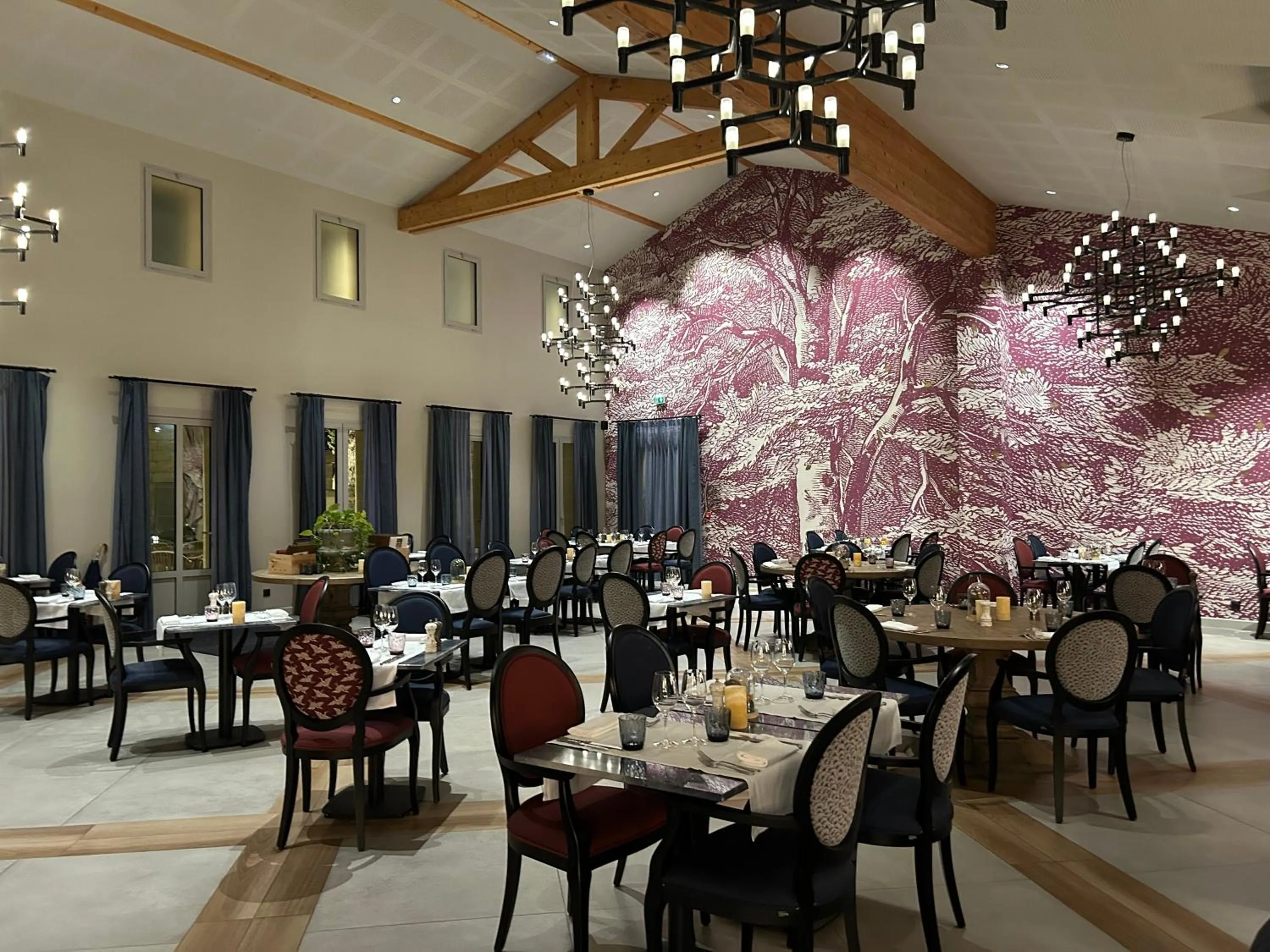 Restaurant/places to eat in Château Fage La Maison des Vignes - Saint-Émilion