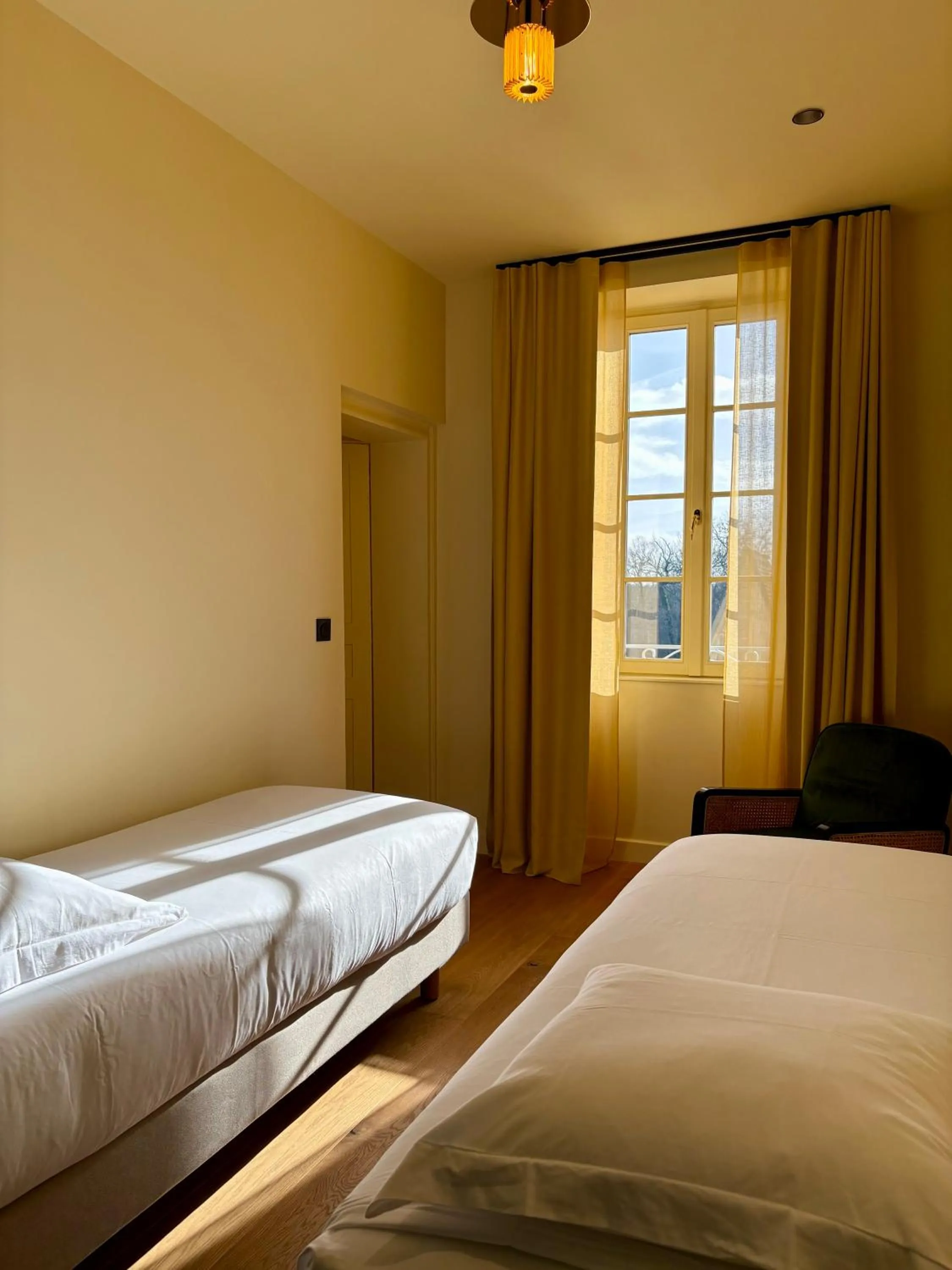 Bedroom, Bed in Hôtel Château Fage - Teritoria - Saint-Émilion