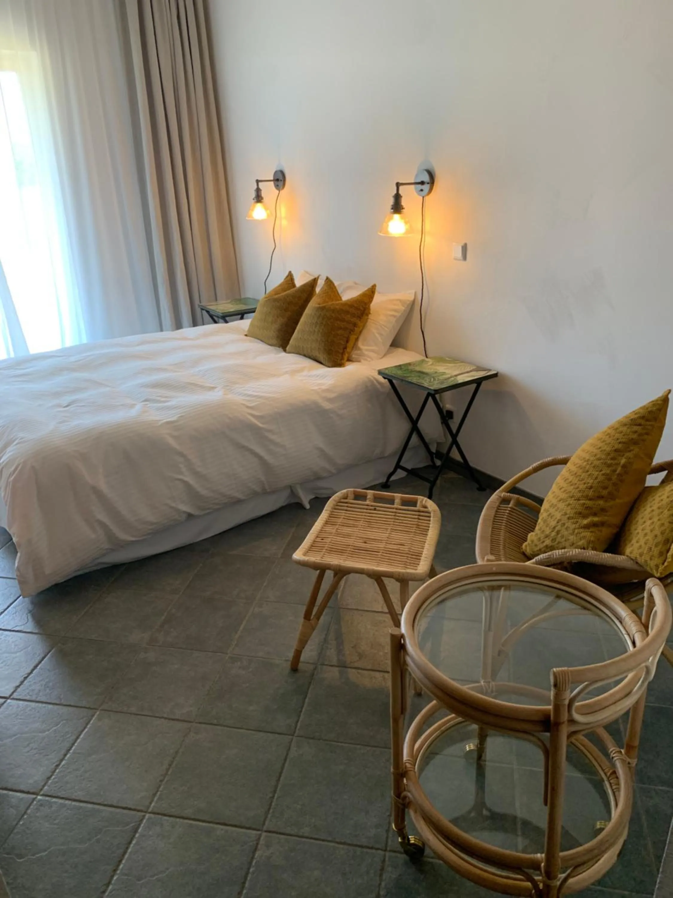 Bed in Pilguse Residency