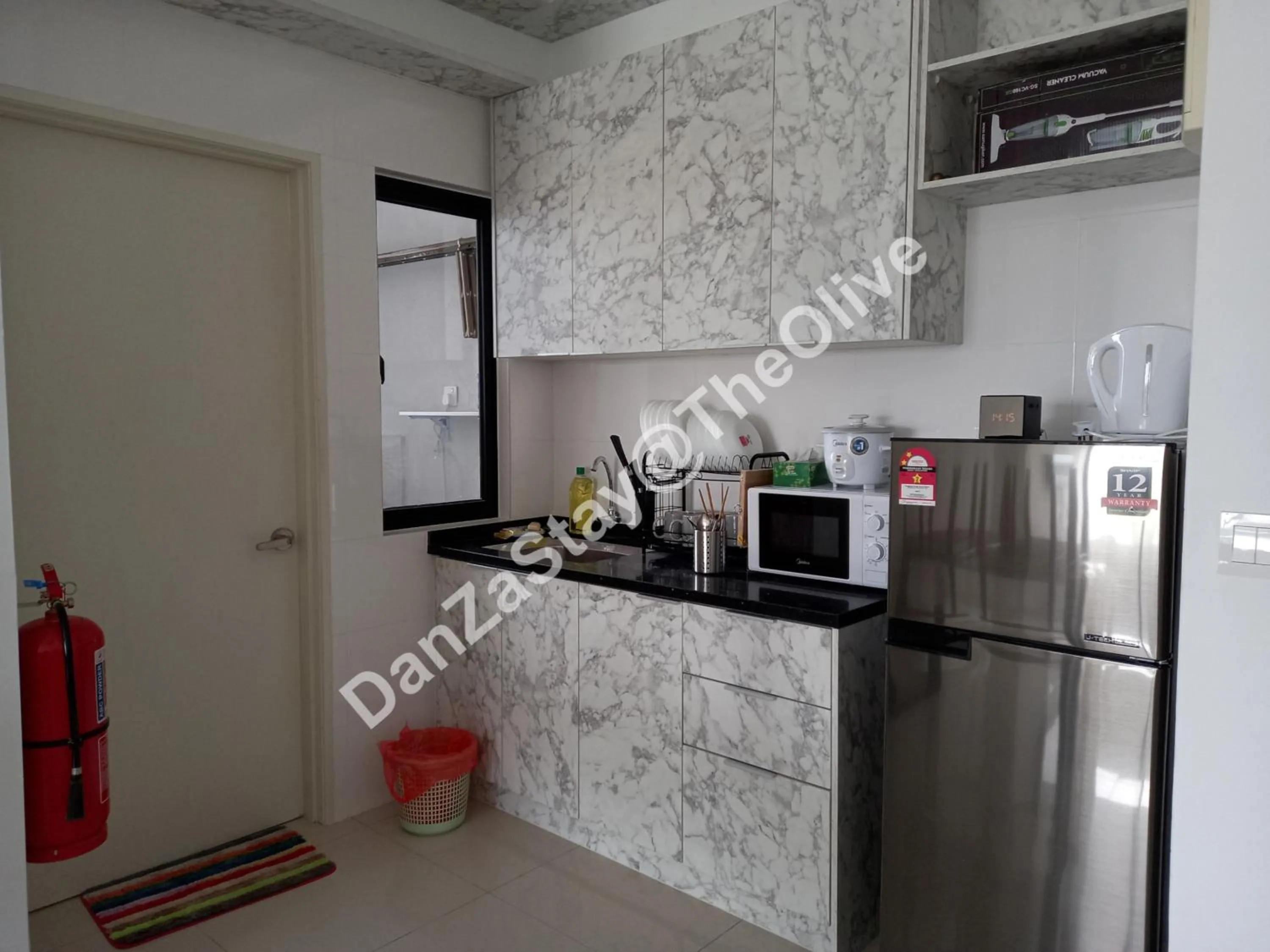 Kitchen or kitchenette in DanZaStay@TheOlive