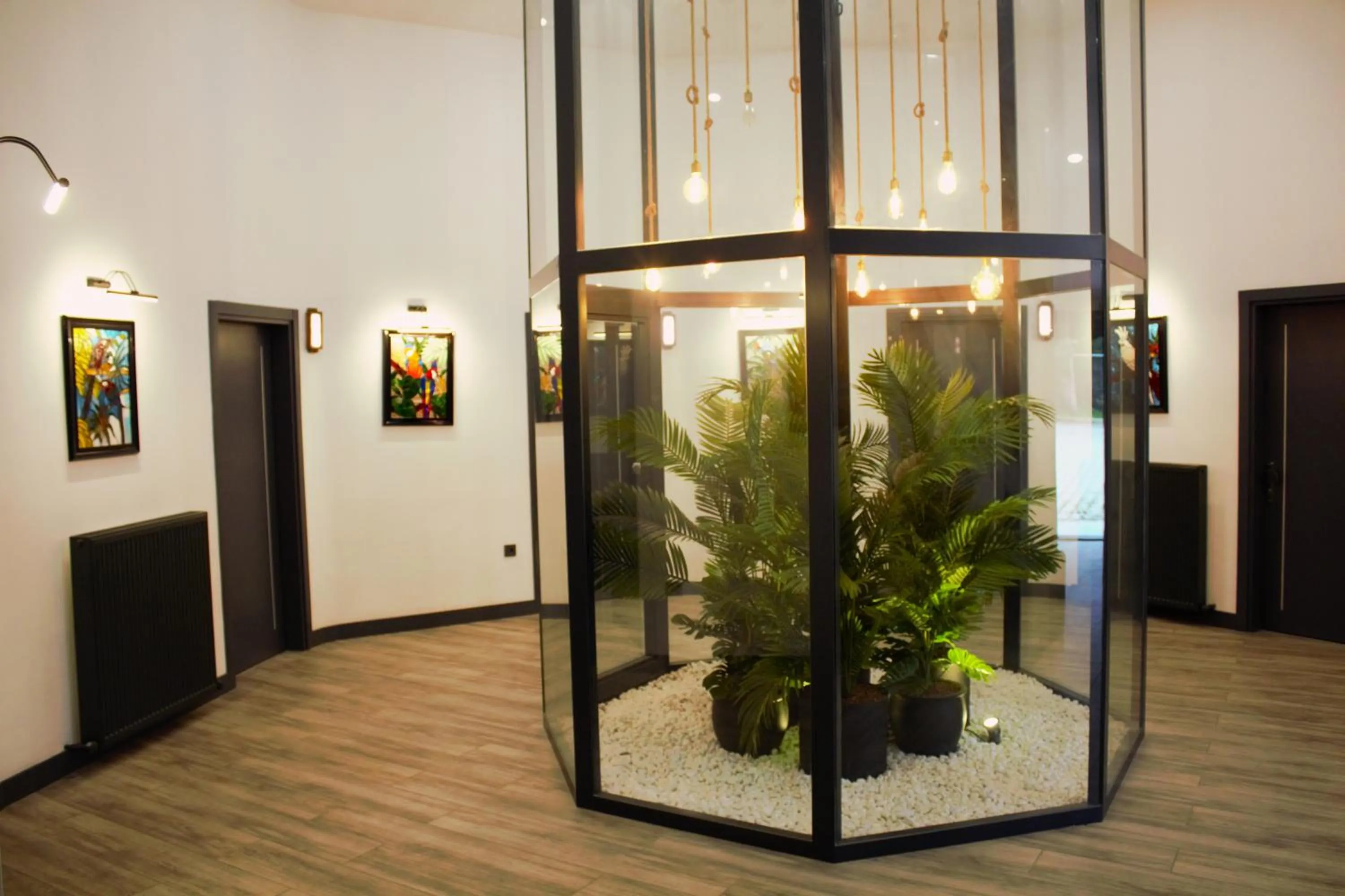 Communal lounge/ TV room in Gölevi Resort Sapanca