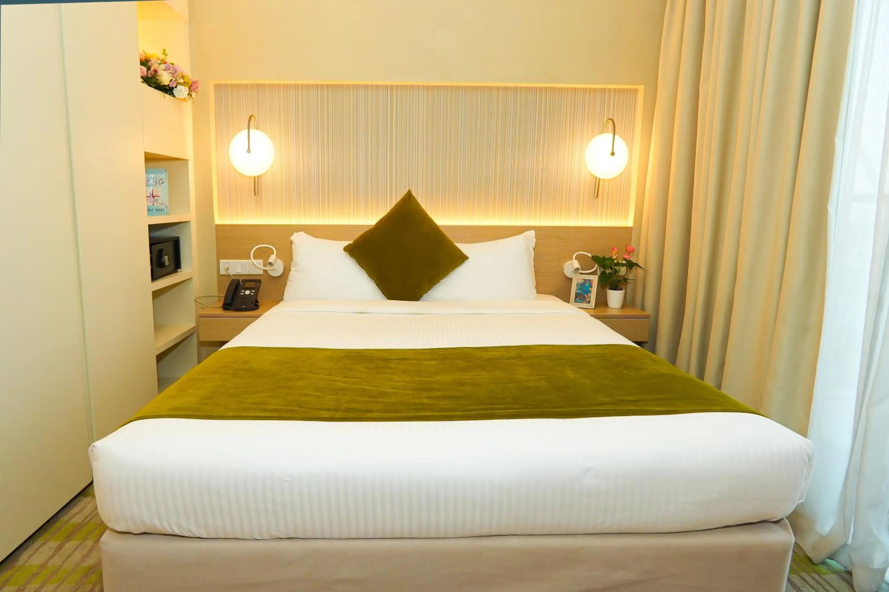 Bed in Pavilion Hotel Al Jaddaf - Former Citadines Culture Village