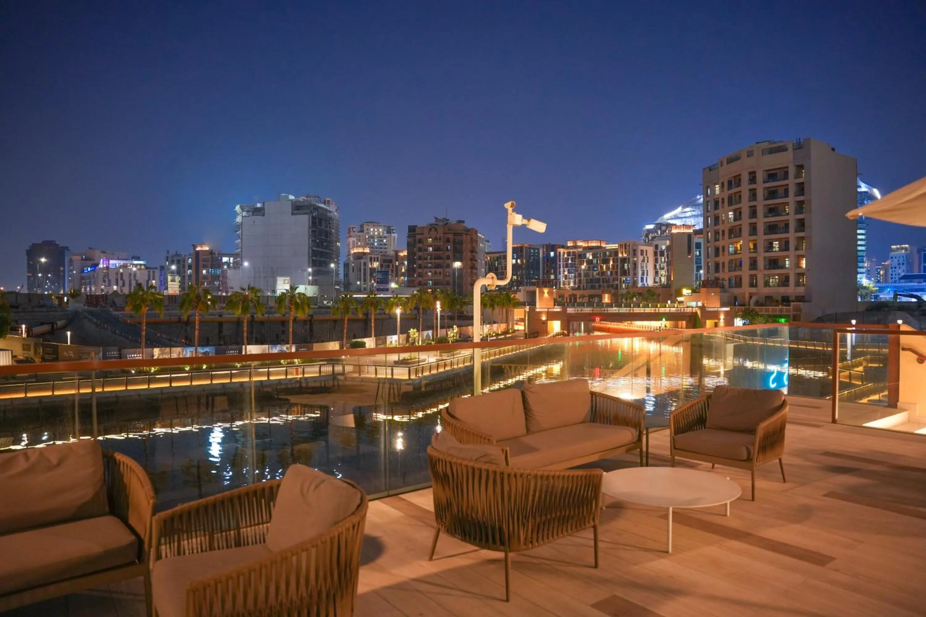 Night in Pavilion Hotel Al Jaddaf - Former Citadines Culture Village