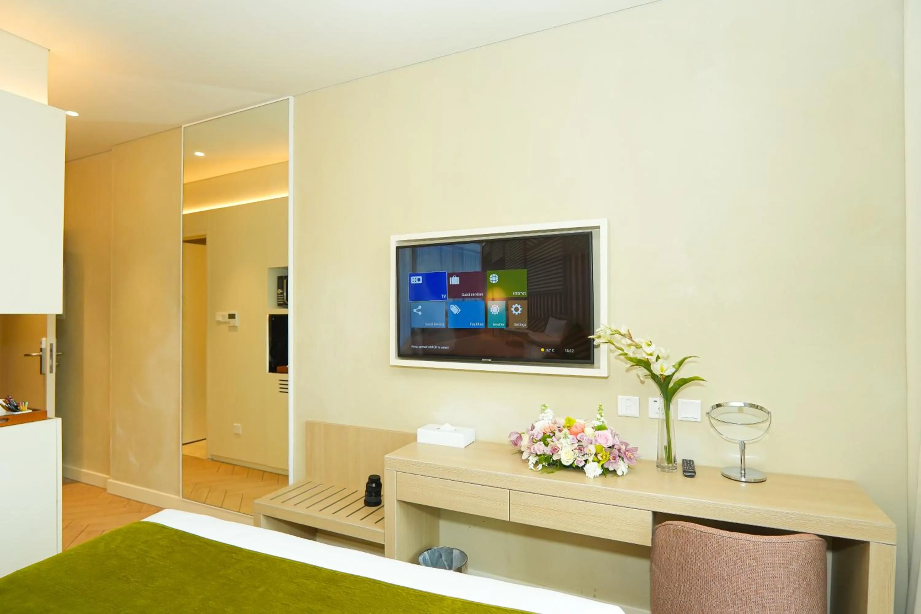 TV and multimedia, Bed in Pavilion Hotel Al Jaddaf - Former Citadines Culture Village