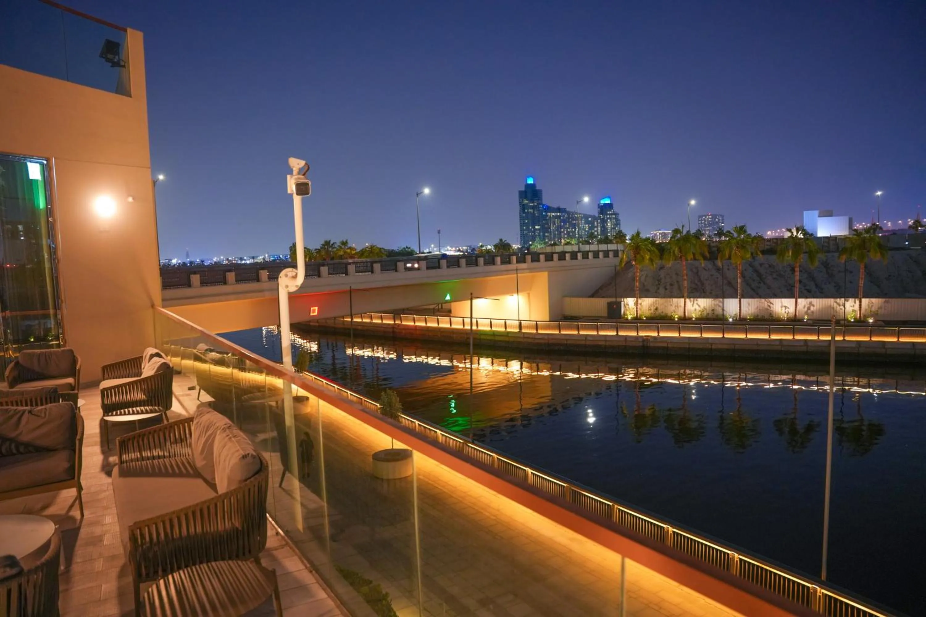 Night in Pavilion Hotel Al Jaddaf - Former Citadines Culture Village