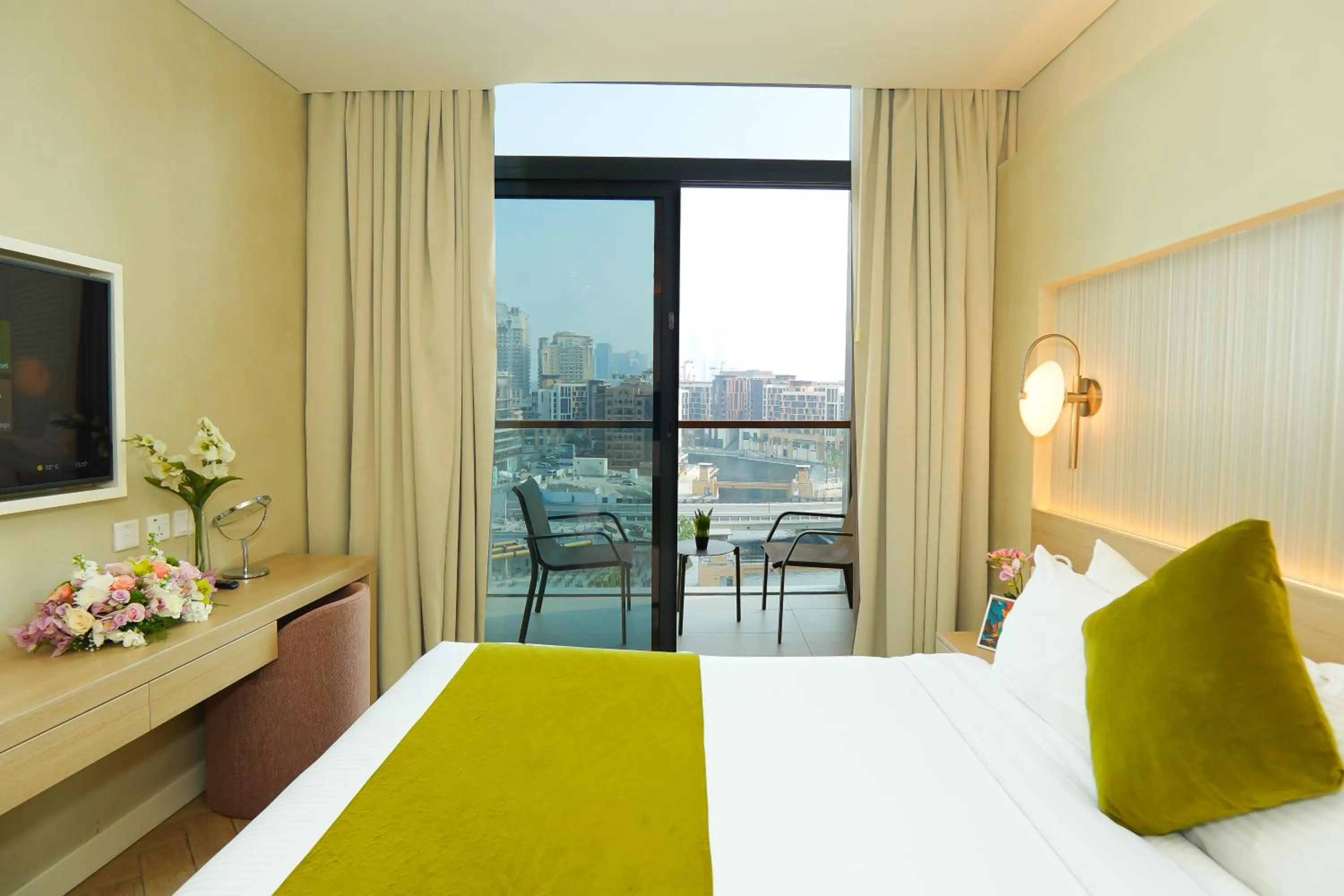 Bed in Pavilion Hotel Al Jaddaf - Former Citadines Culture Village